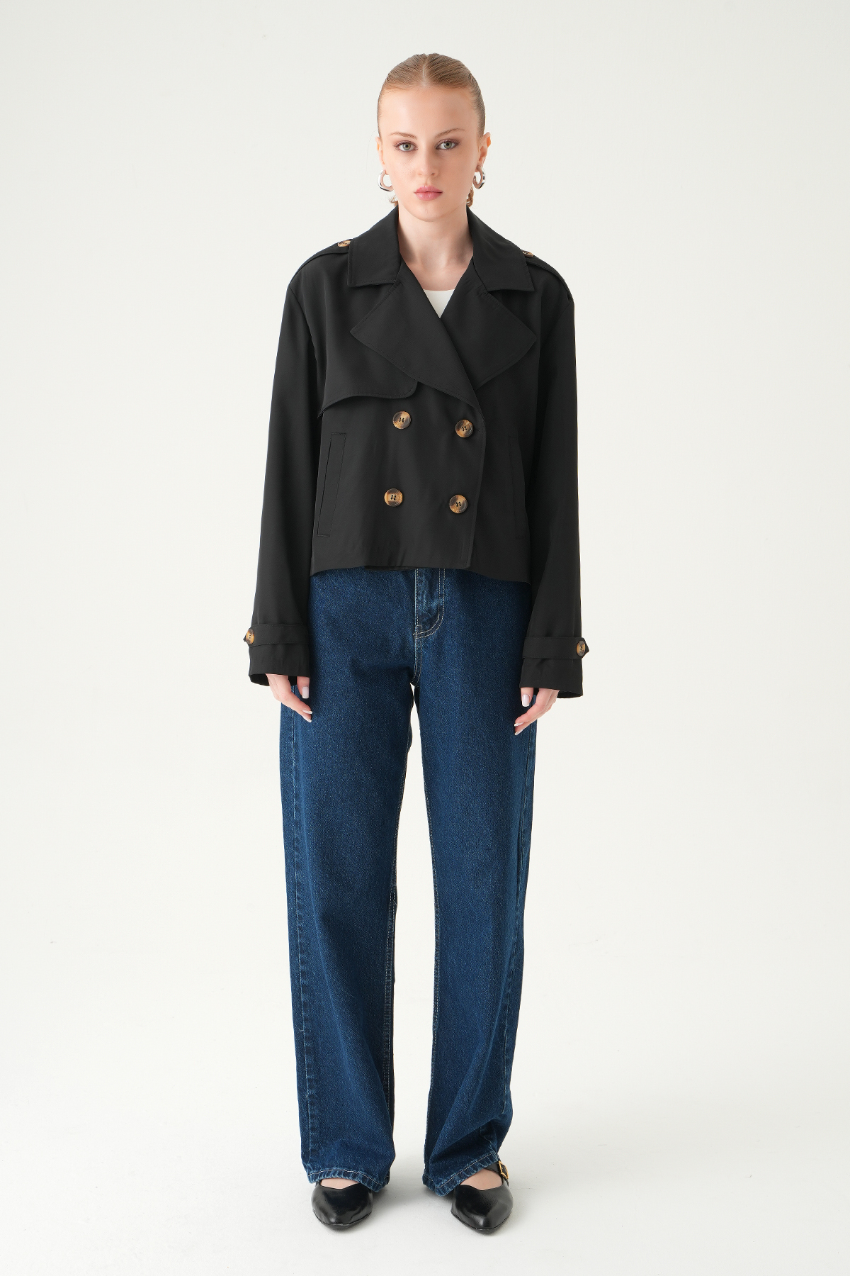 Siyah Düğmeli Kısa Treçkot 251830 - RAYS