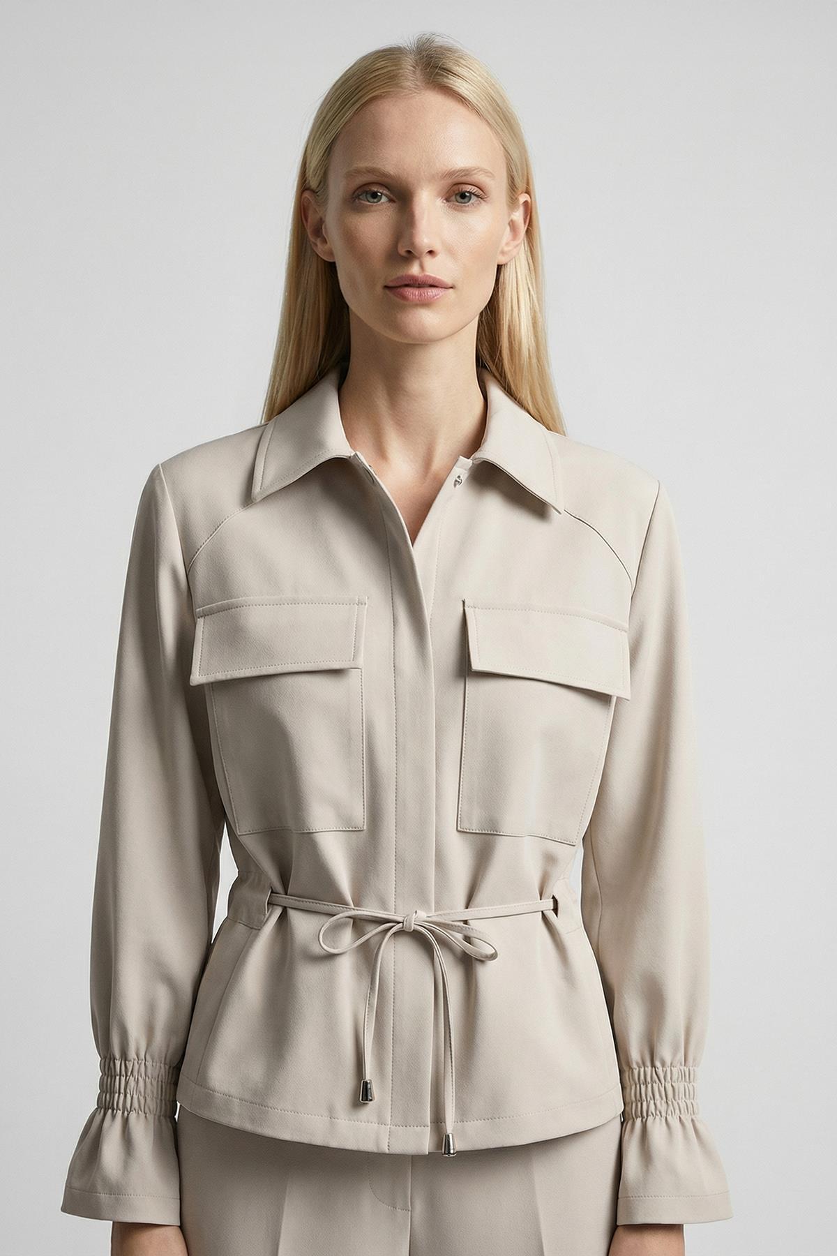 251856 Kol Lastikli Düğmeli Ceket Taş - RAYS