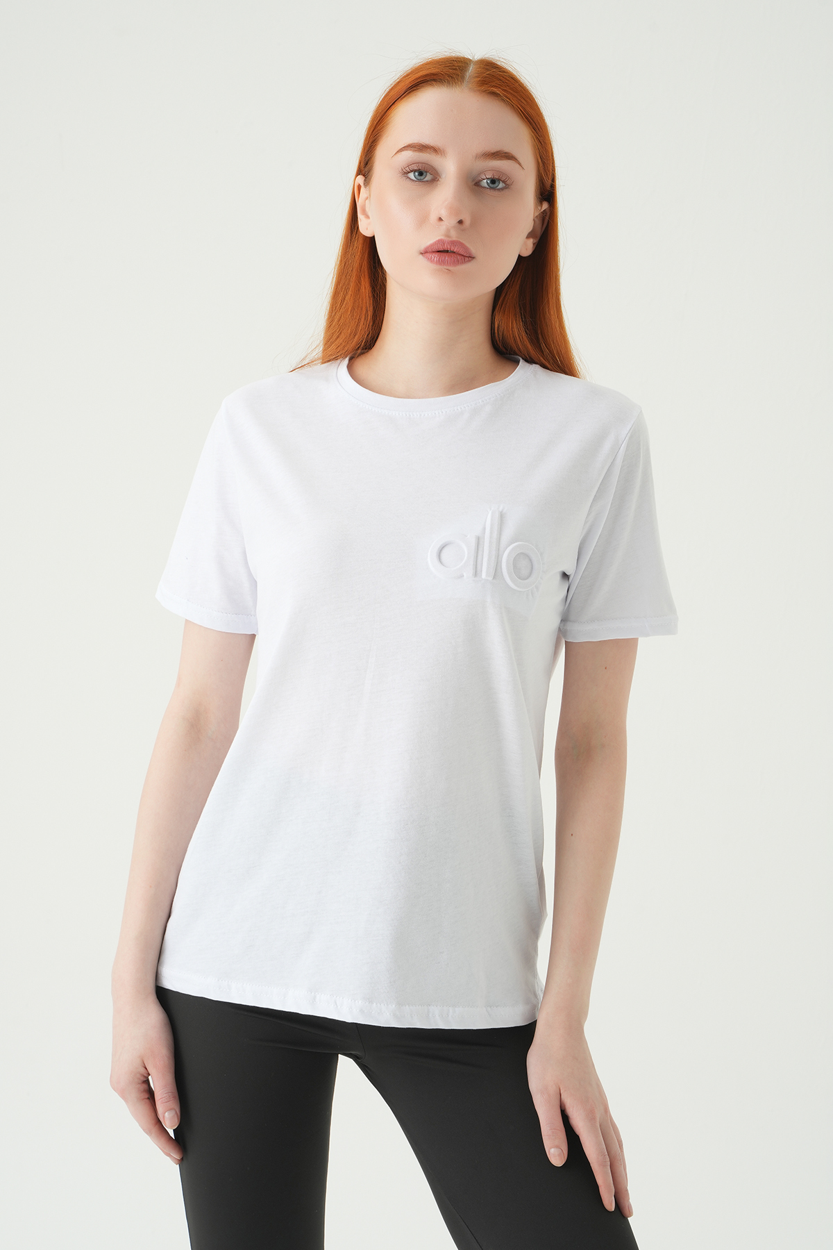 Beyaz Alo Kabartmalı Tişört 25230 
