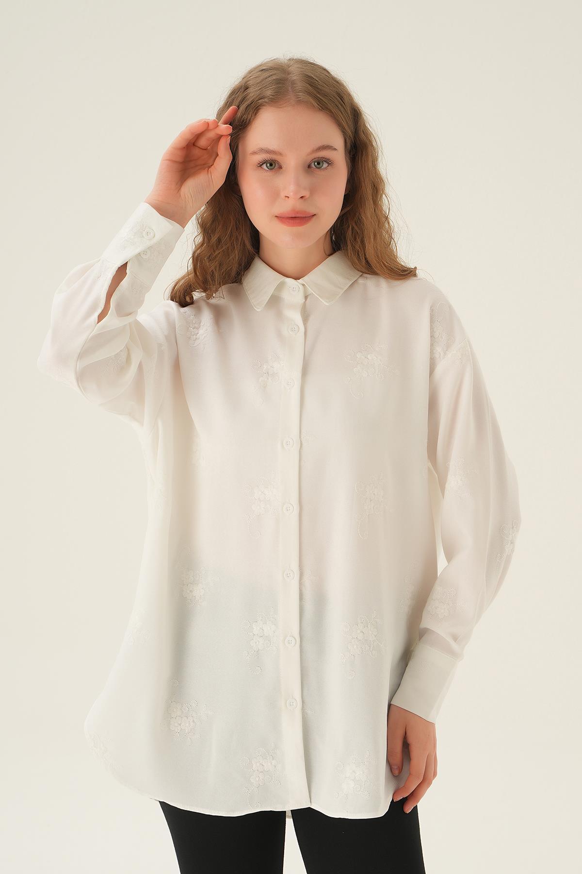 26528 Nakışlı Gömlek Krem 