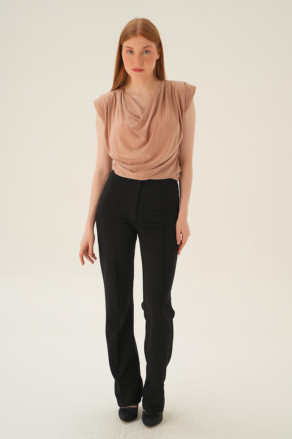 Bej Omuz Vatkalı Bluz 2832 - 5