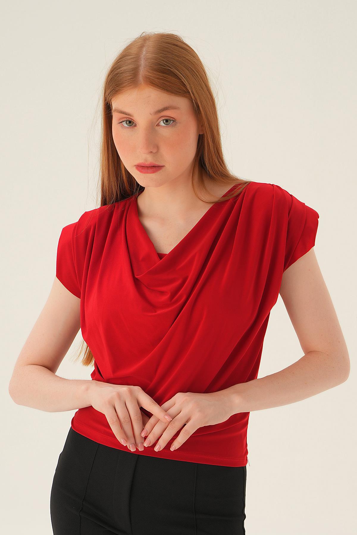 2832 Omuz Vatkalı Bluz Kırmızı 