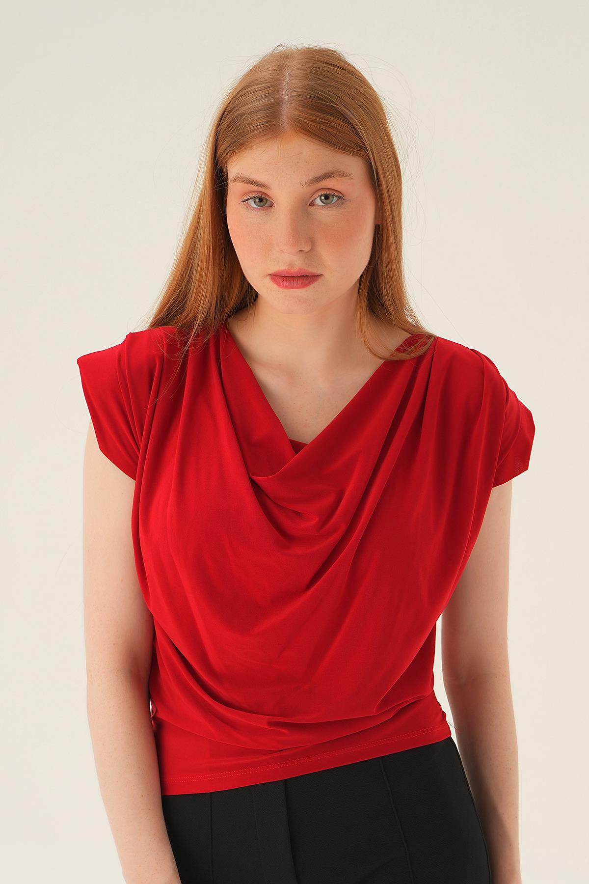 Kırmızı Omuz Vatkalı Bluz 2832 - 3