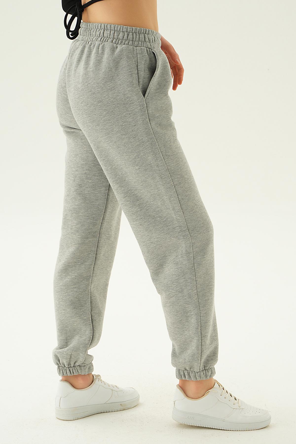 2859 Celtics Nakış Detay Eşofman Gri - 3