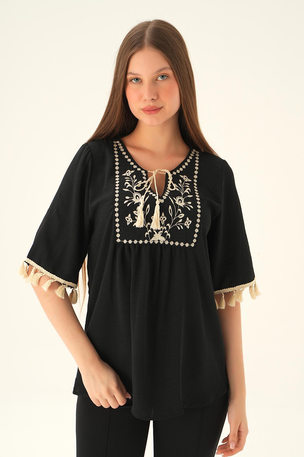 Siyah Kol Püskül Detay Bluz 2974 - 1