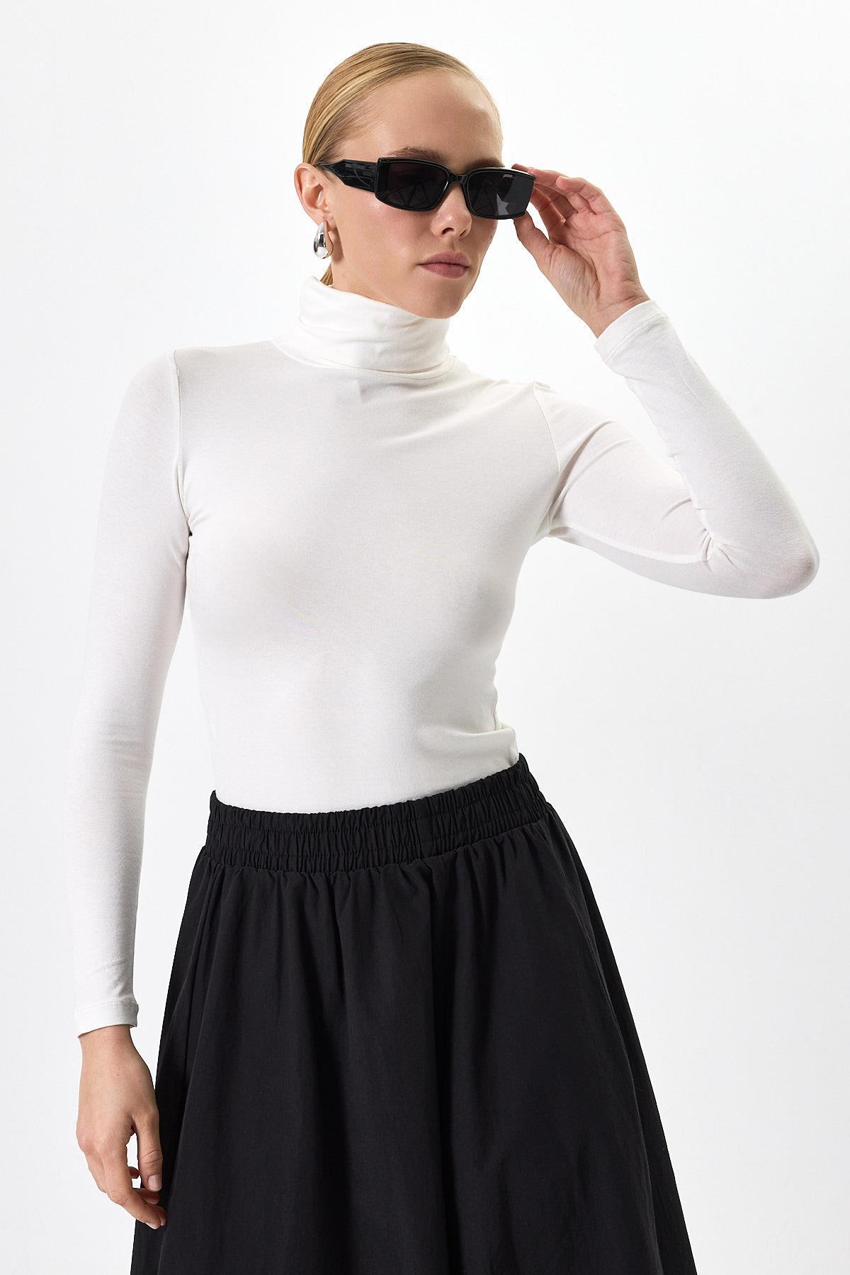 Siyah-Beyaz Balıkçı Yaka Bluz 2504 - 3