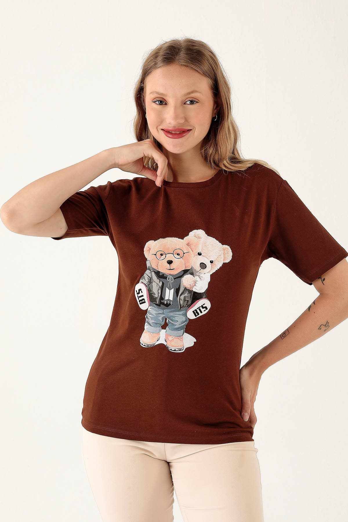 300 Bts Baskı Tişört Acı Kahve 