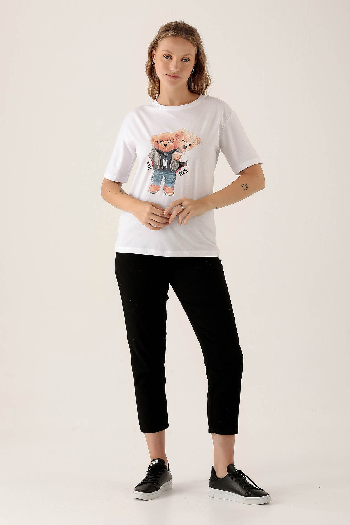 300 Bts Baskı Tişört Beyaz - 4
