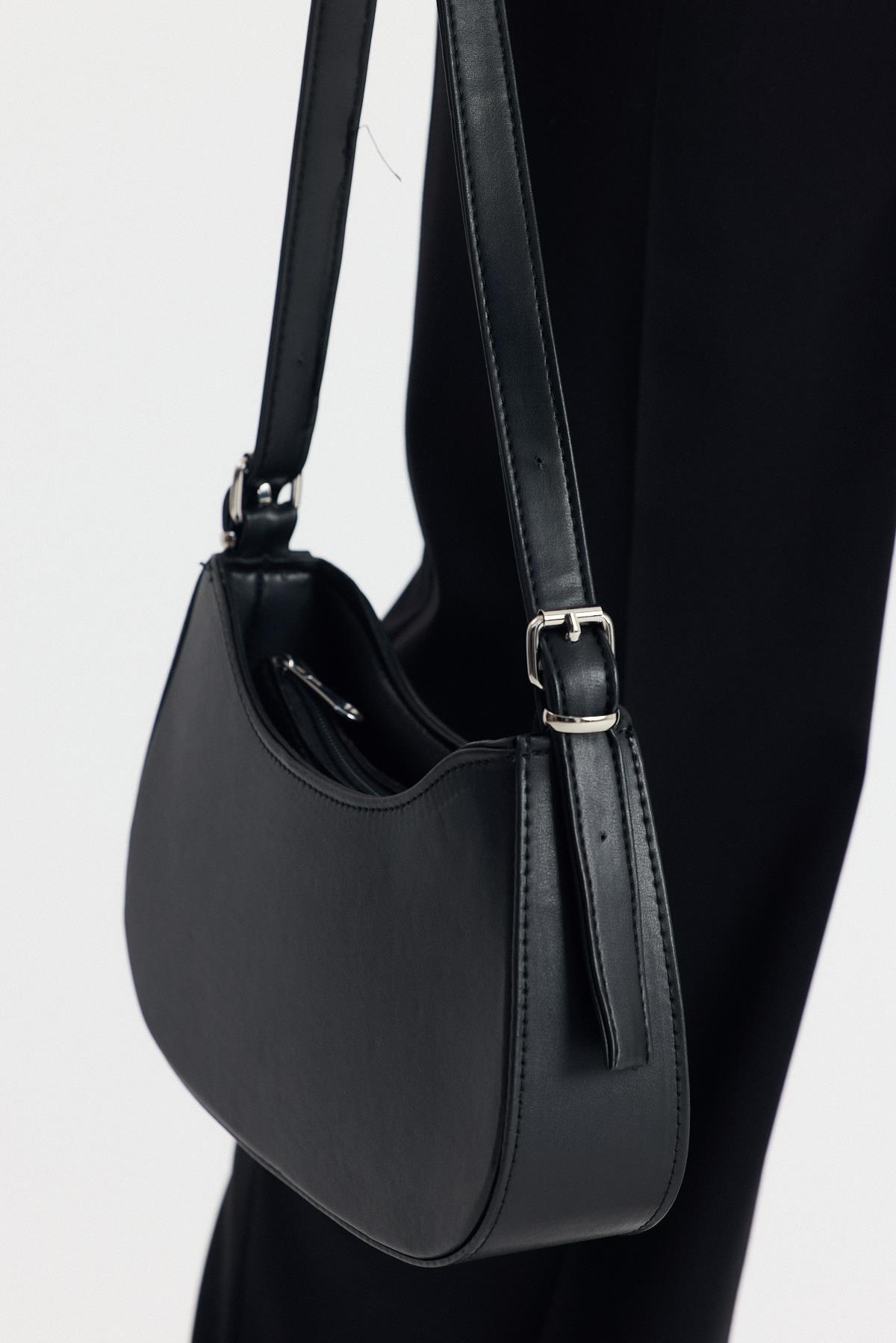 Siyah Oval Baget Çanta 3001 - 4