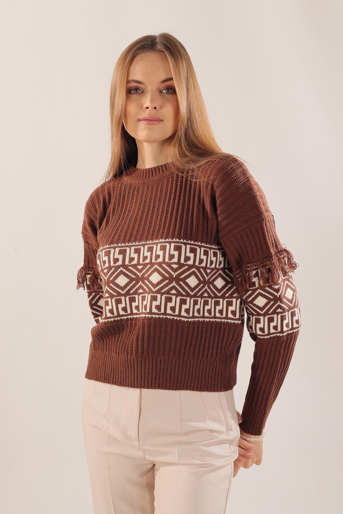 Kahve Kol Püskül Detay Desenli Kazak 3002 