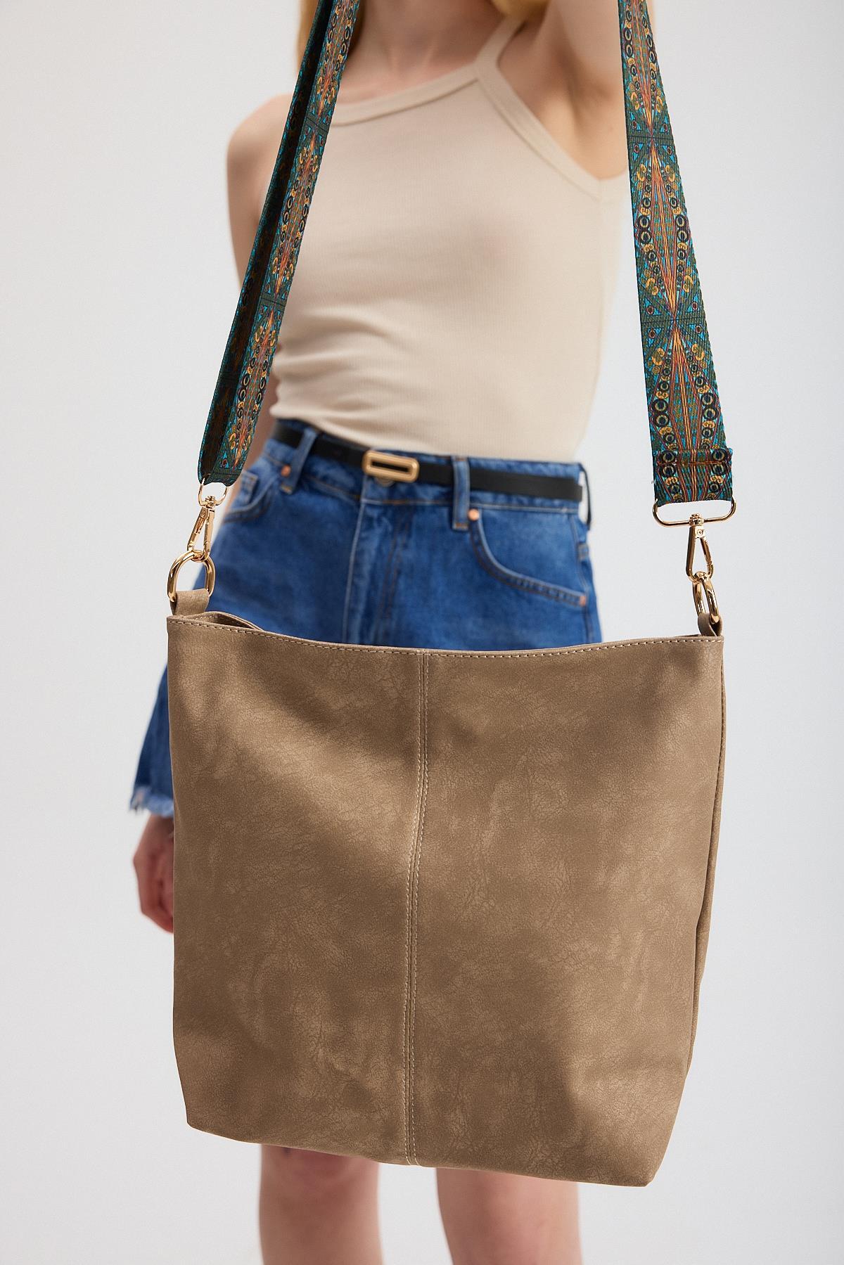 3002 Kordon Etnik Desen Omuz Çantası Vizon - 4