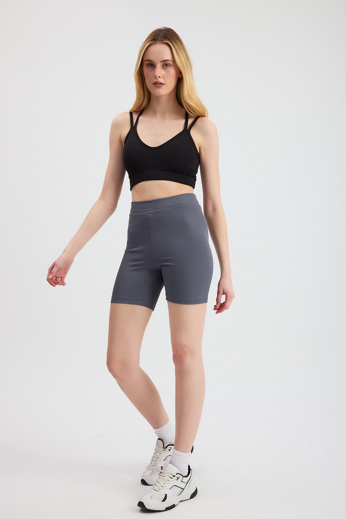 Siyah Arka Çapraz Büstiyer 3005 - 3