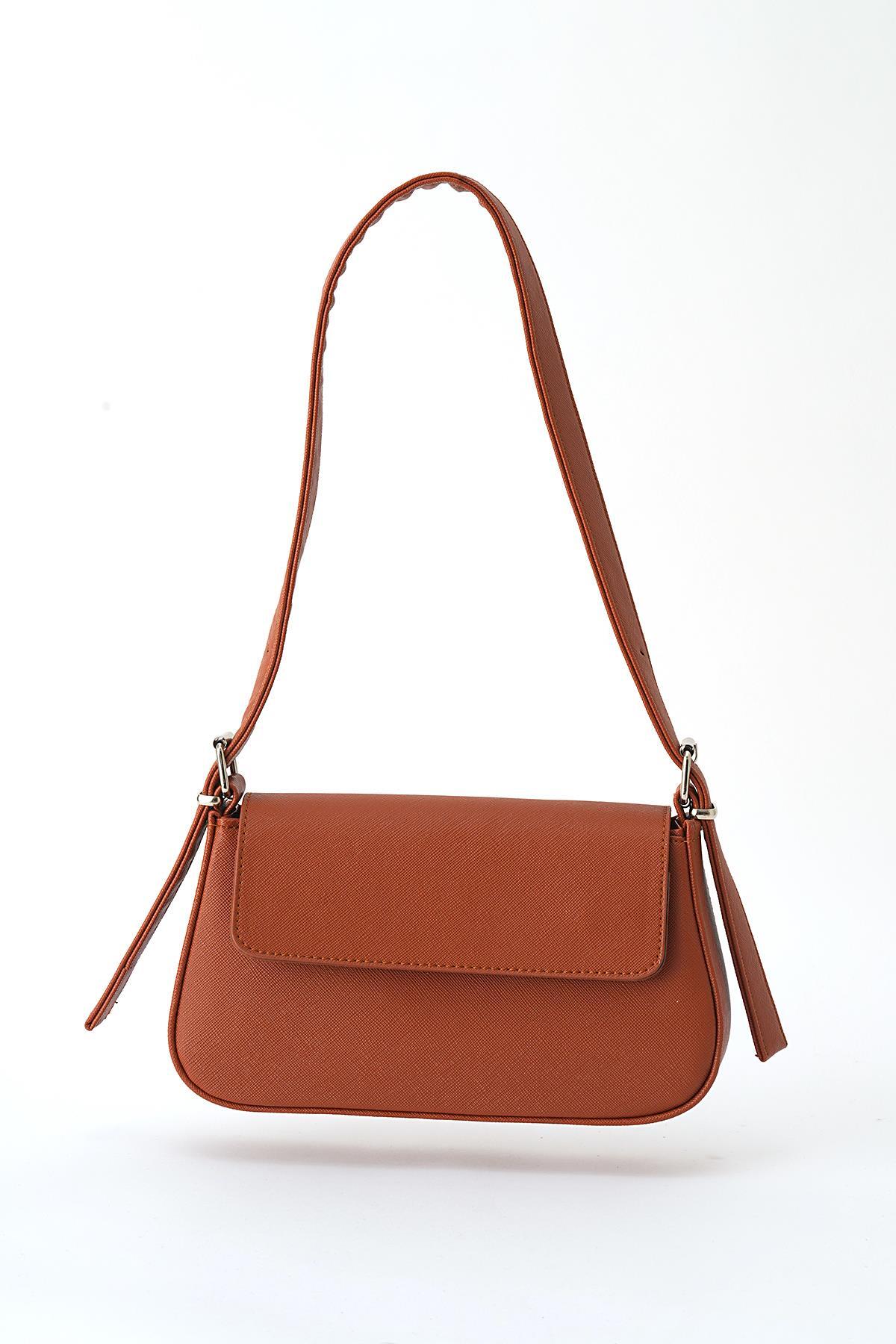 Taba Kapak Detay Omuz Çantası 3005 