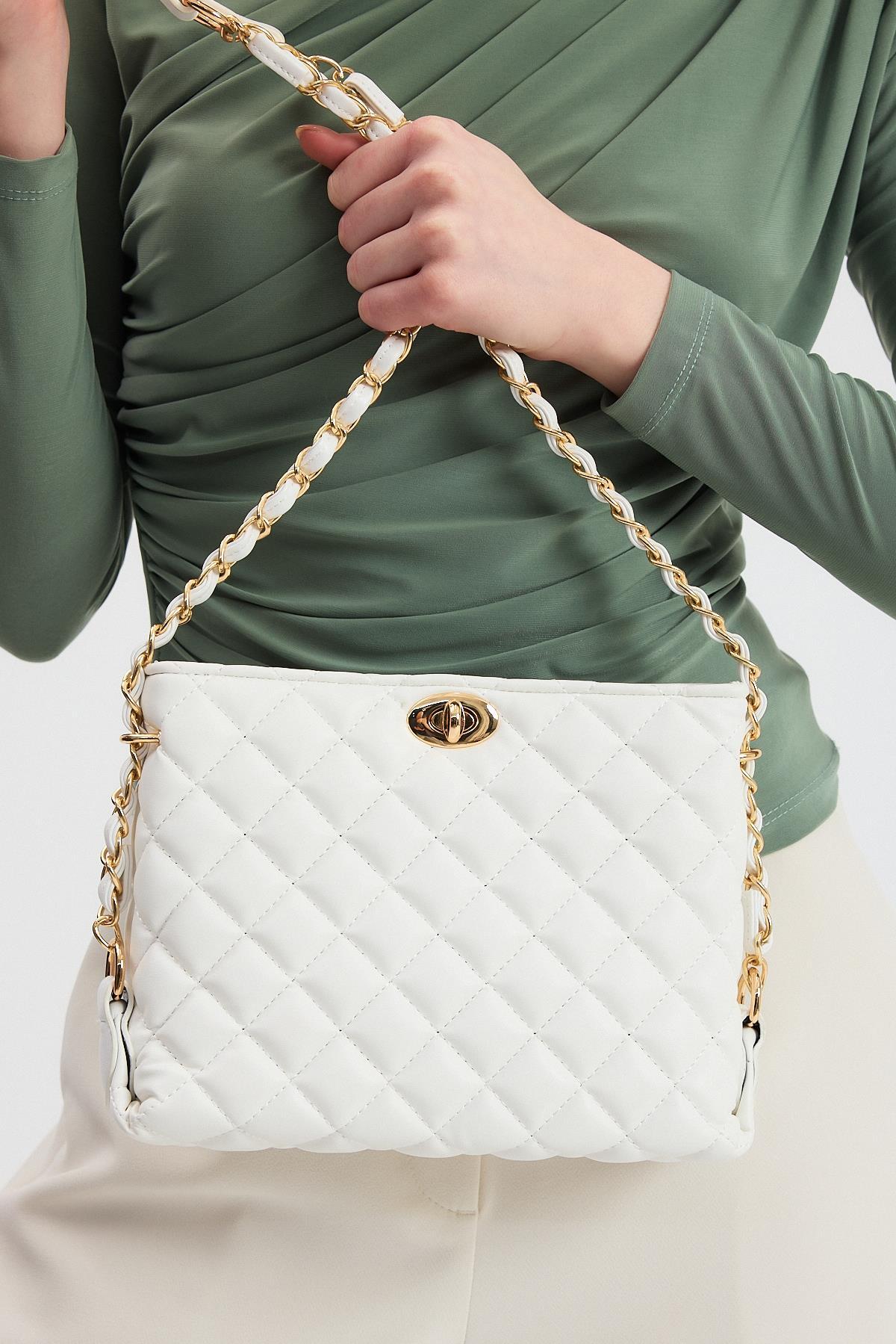 Beyaz Kapitone Omuz Çantası 3008 - 3