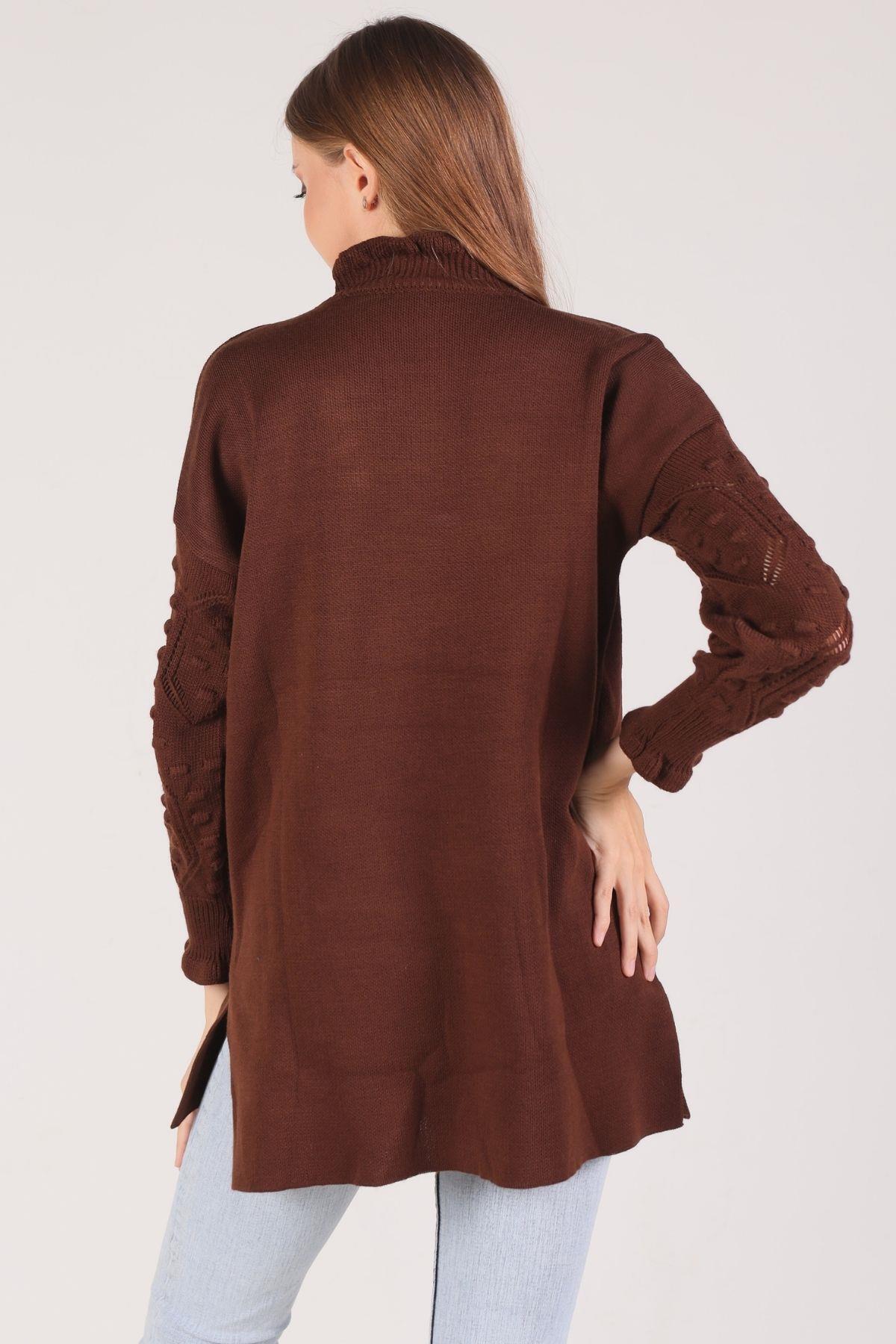 Acı Kahve Yaka Fırfır Kol İşlemeli Kazak 3008 - 4