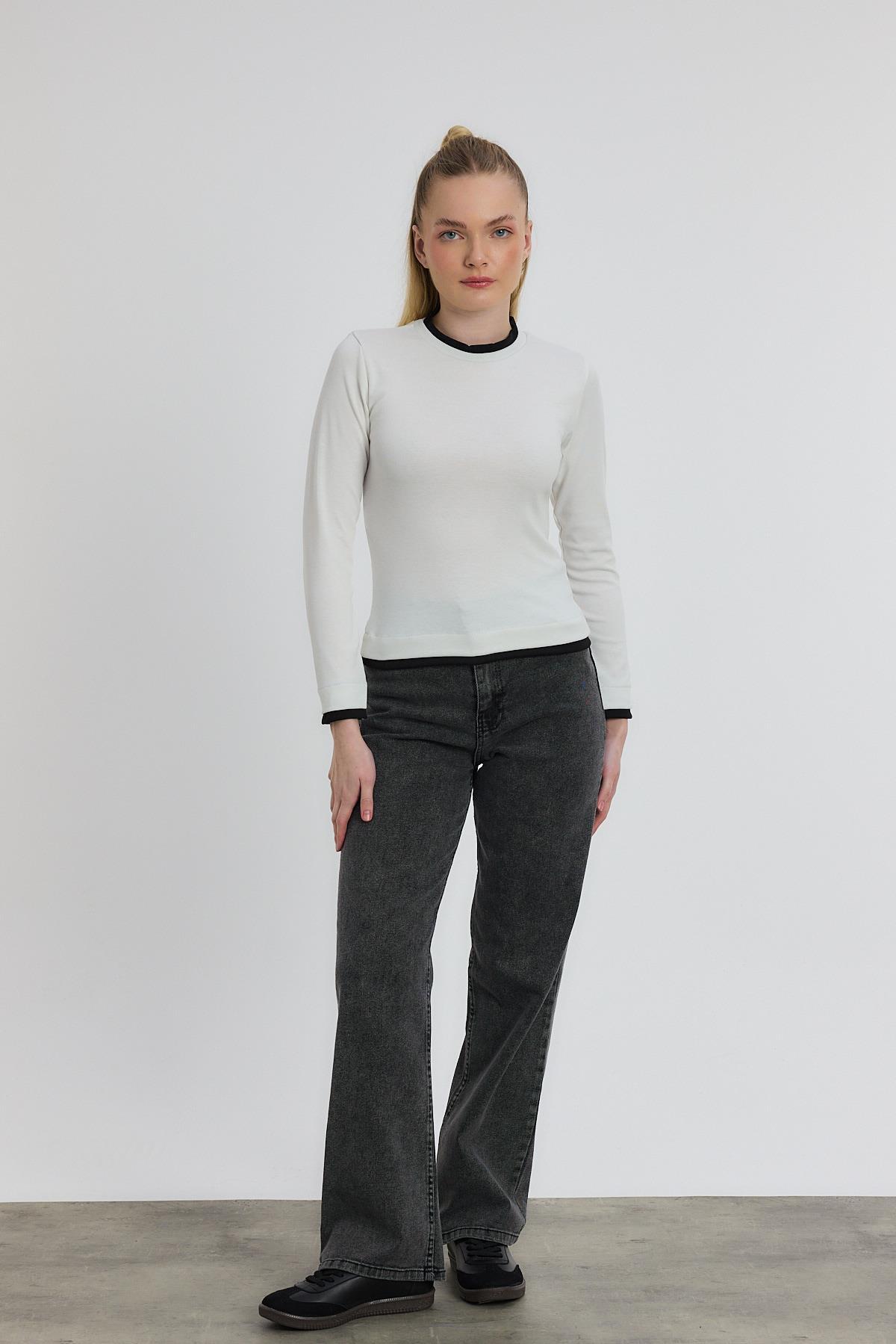 3011 Ribana Detay Uzun Kollu Bluz Ekru - RAYS