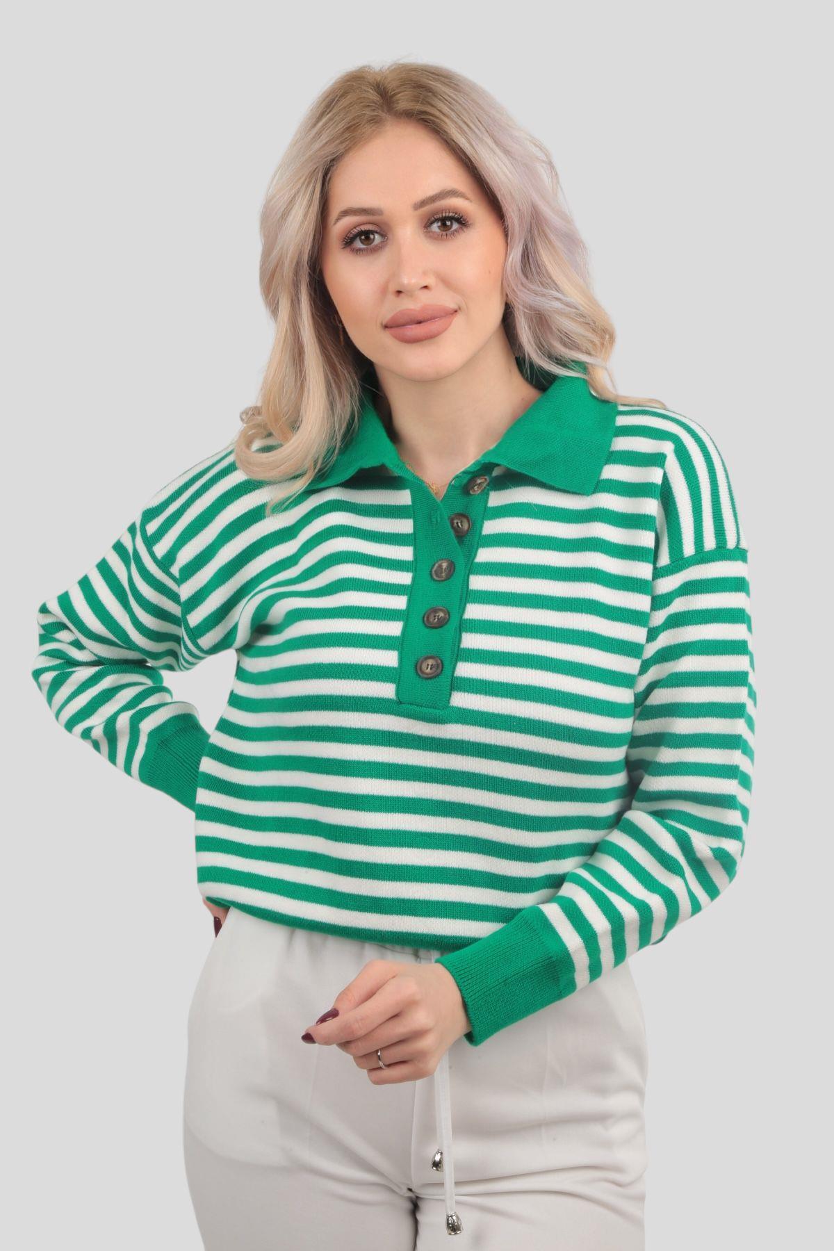 Benetton Yeşili Gömlek Yaka Düğmeli Kazak 3016 - 3