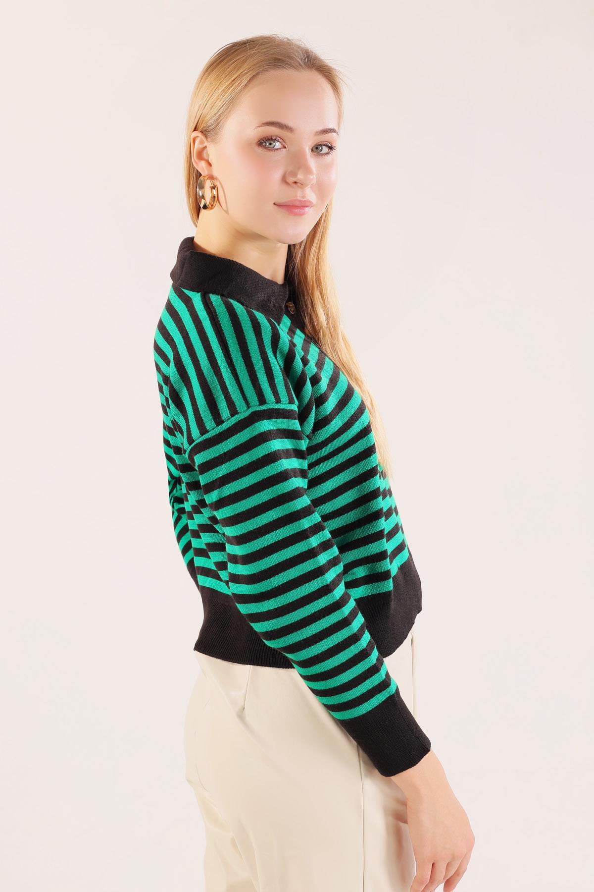 3016 Gömlek Yaka Düğmeli Kazak Siyah-Benetton - 6