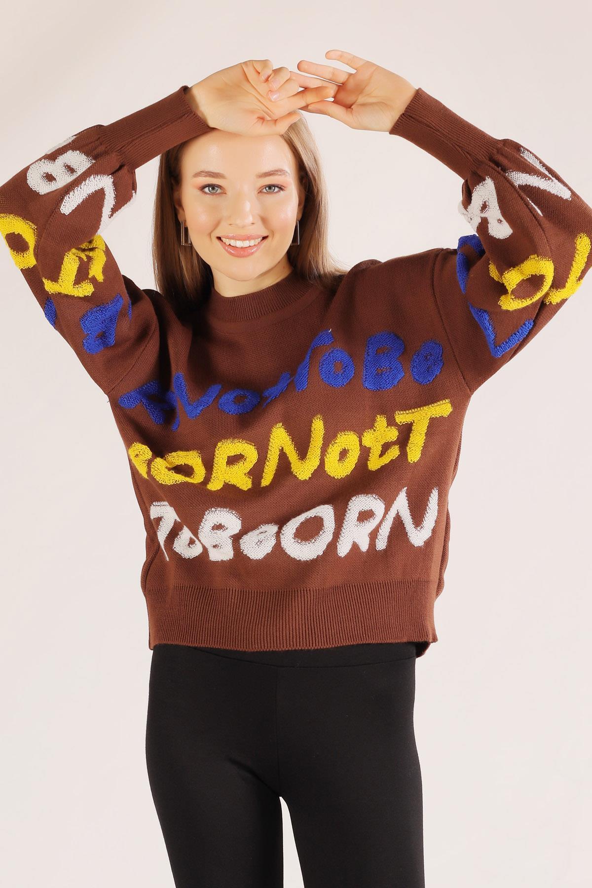 3017 Yazı Baskılı Kazak Kahve - 3