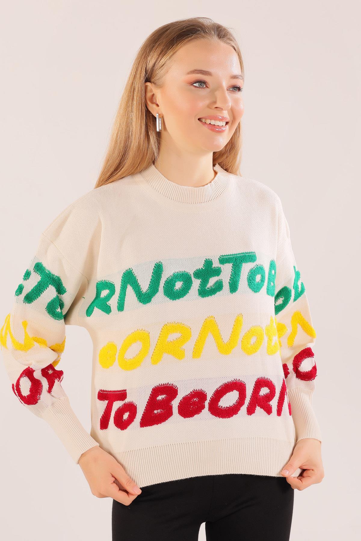 Krem Yazı Baskılı Kazak 3017 - 2