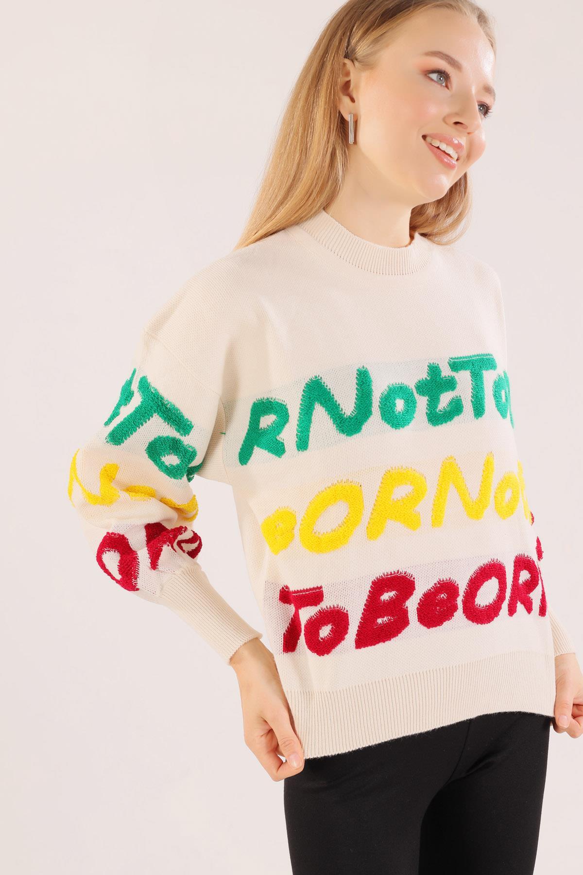 Krem Yazı Baskılı Kazak 3017 - 4