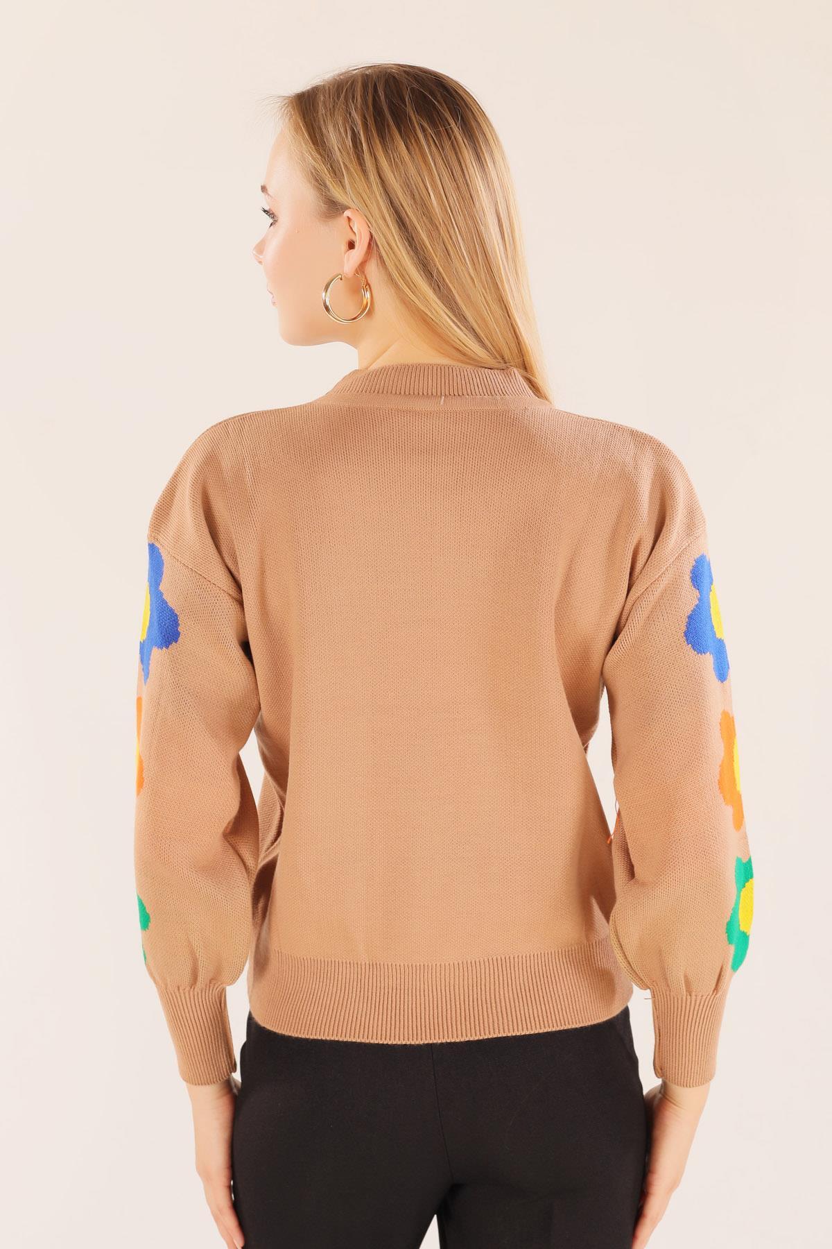 3018 Kol Çiçek Desen Kazak Bisküvi - 5