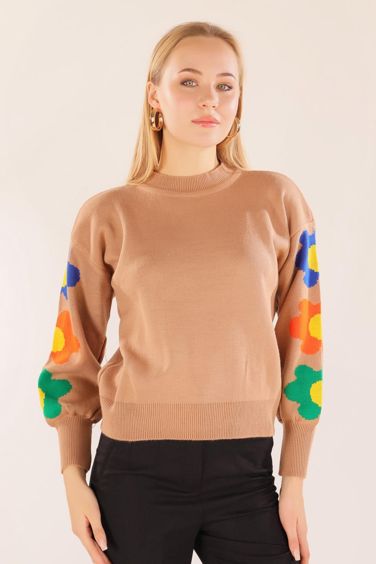 3018 Kol Çiçek Desen Kazak Bisküvi - 2