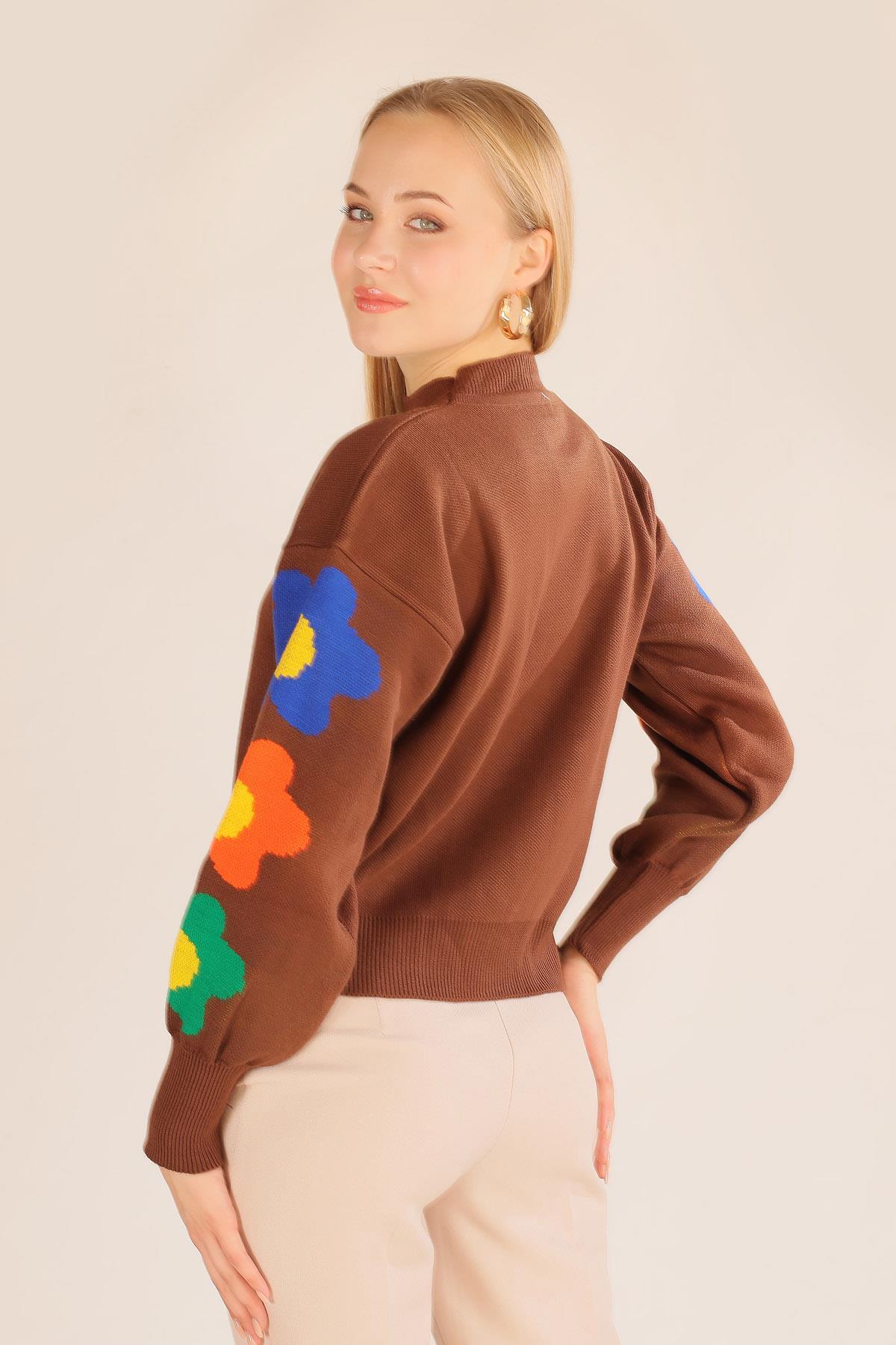 Kahve Kol Çiçek Desen Kazak 3018 - 8