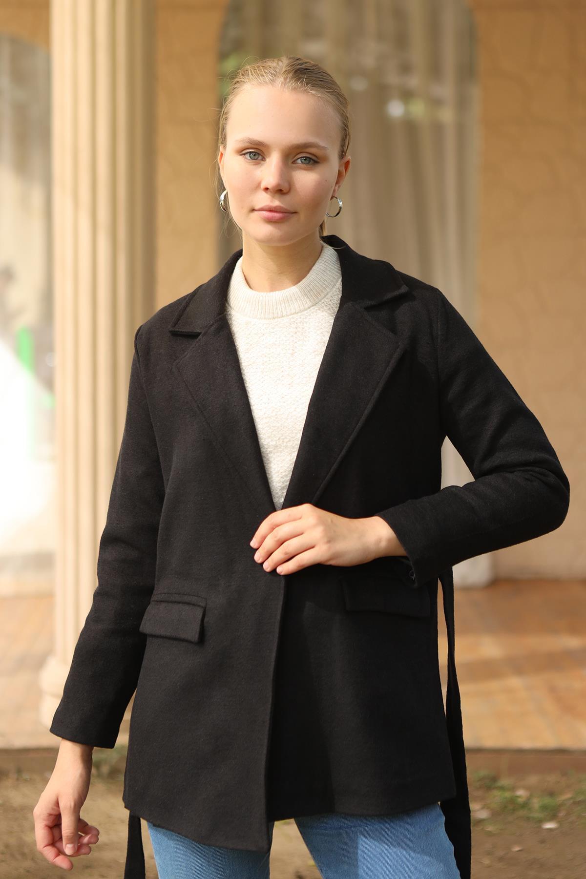 Siyah Ön Çift Cepli Kaşe Kaban 3021A 