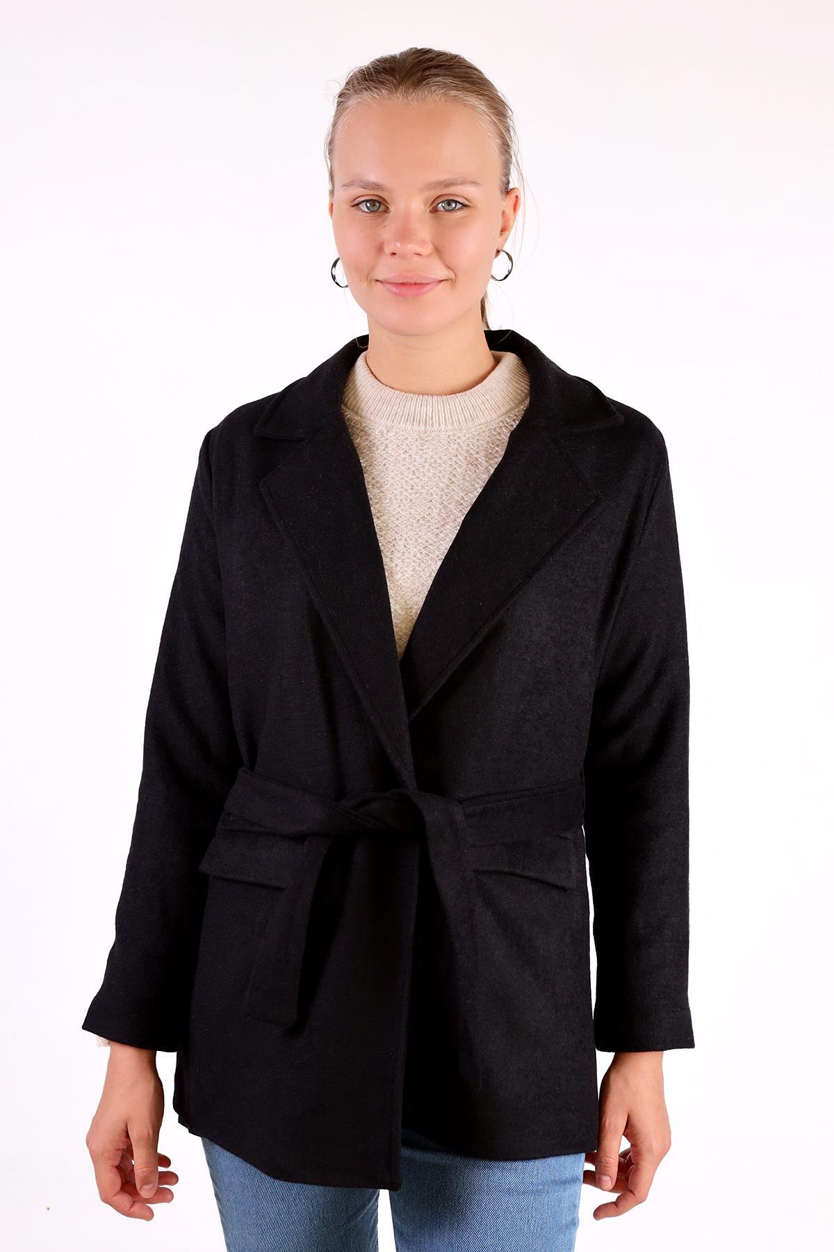 Siyah Ön Çift Cepli Kaşe Kaban 3021A - 3