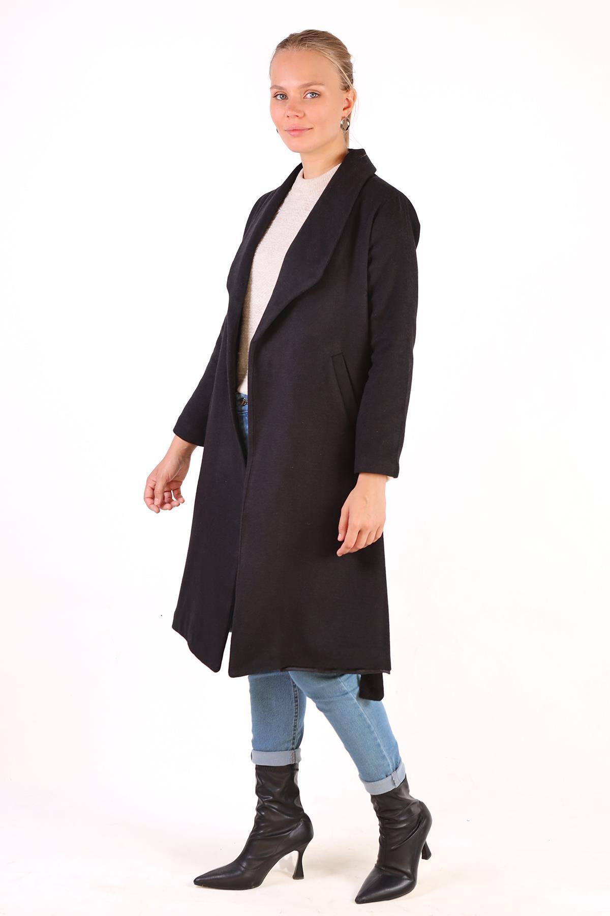 Siyah Geniş Spor Yaka Kaban 3023A - 7