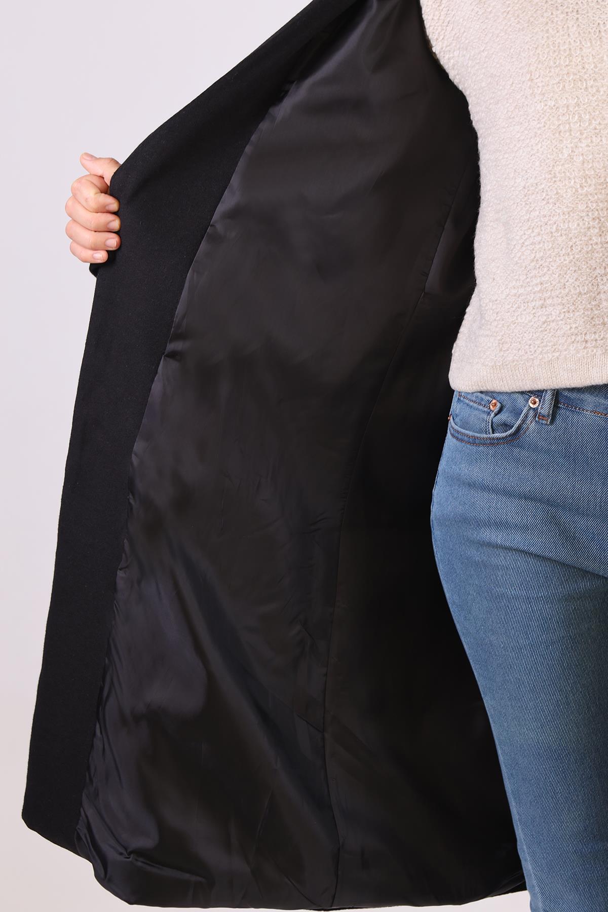 Siyah Geniş Spor Yaka Kaban 3023A - 8