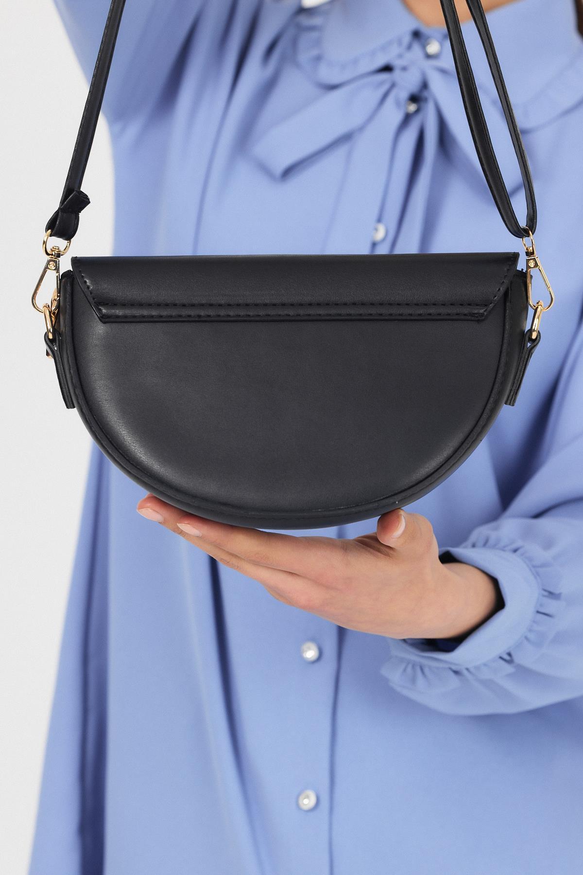 Siyah Kapak Detay Omuz Çantası 3024 - 3