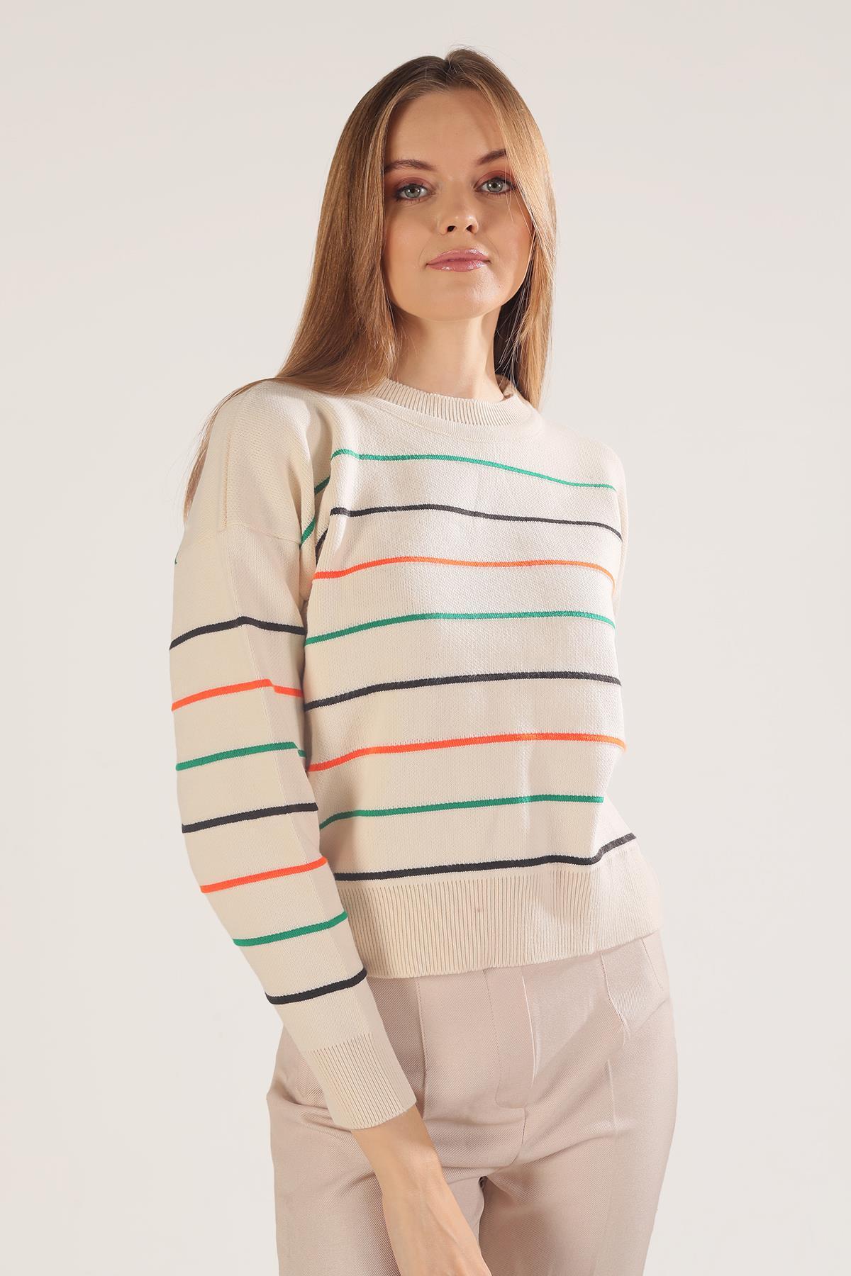 Ekru Renkli Çizgili Kazak 3024 - 1