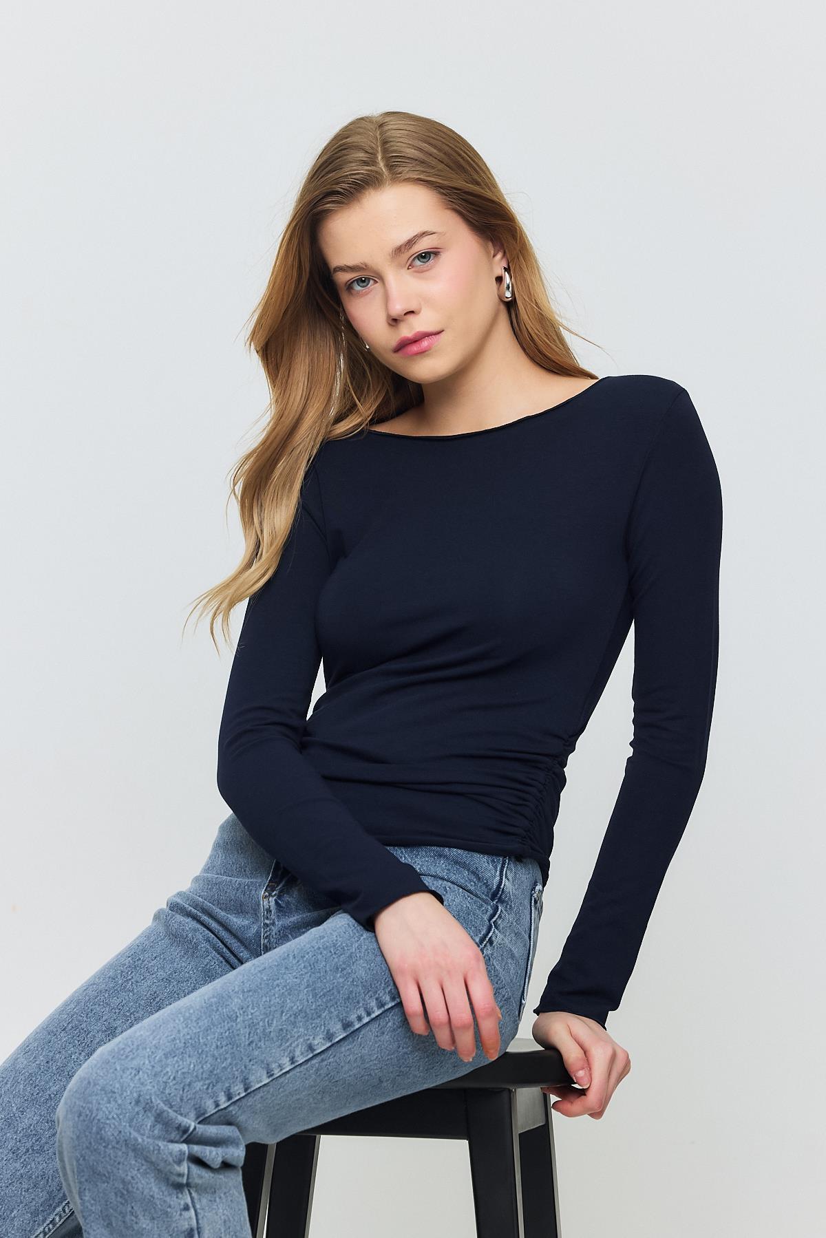 3027 Yanları Büzgülü Bluz Laci - 2