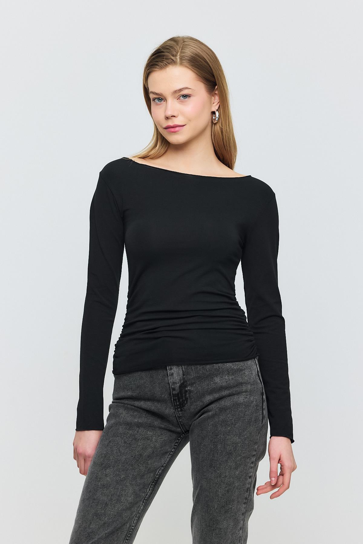 3027 Yanları Büzgülü Bluz Siyah - RAYS