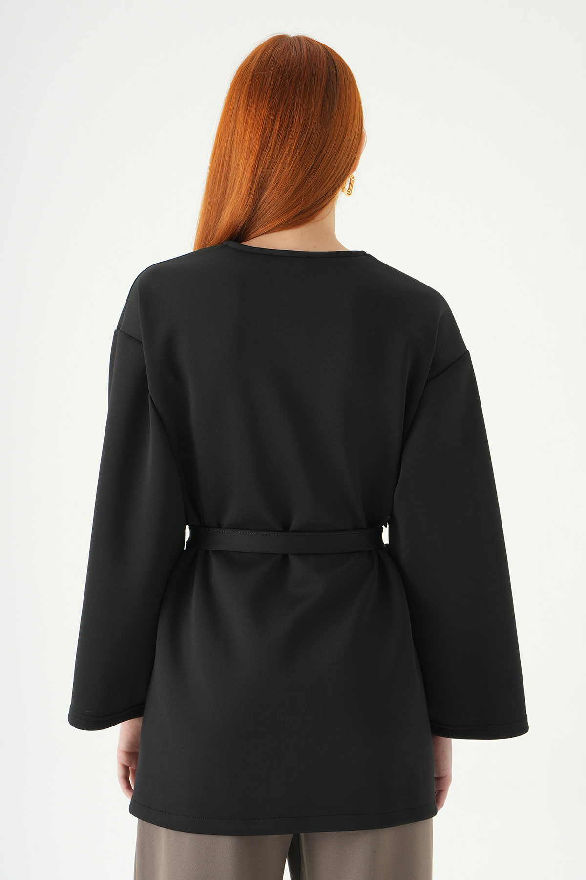 Siyah Kuşaklı Geniş Kol Kimono 3068A - 5