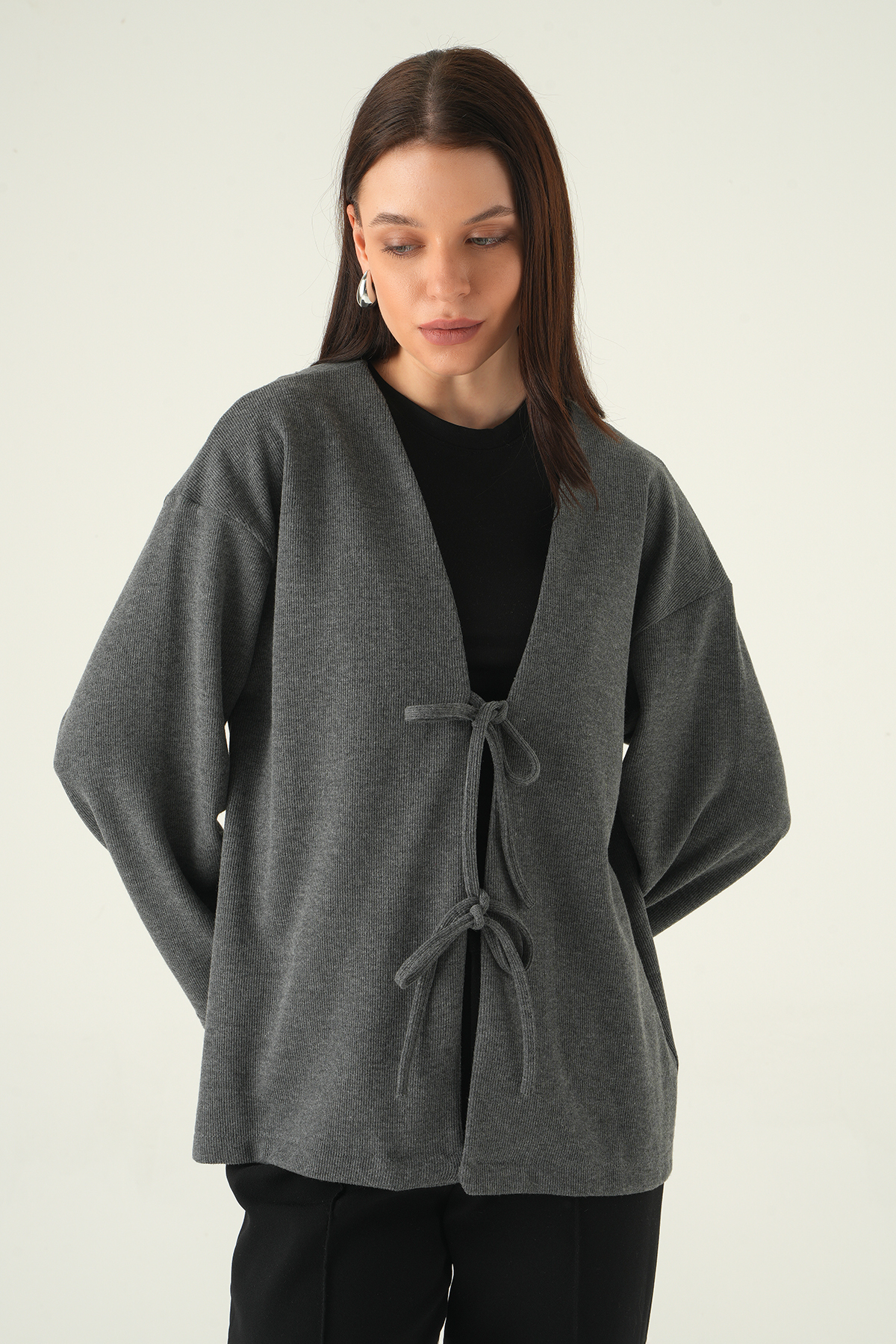 3072A Ön Bağlamalı Uzun Kimono Antrasit - RAYS (1)