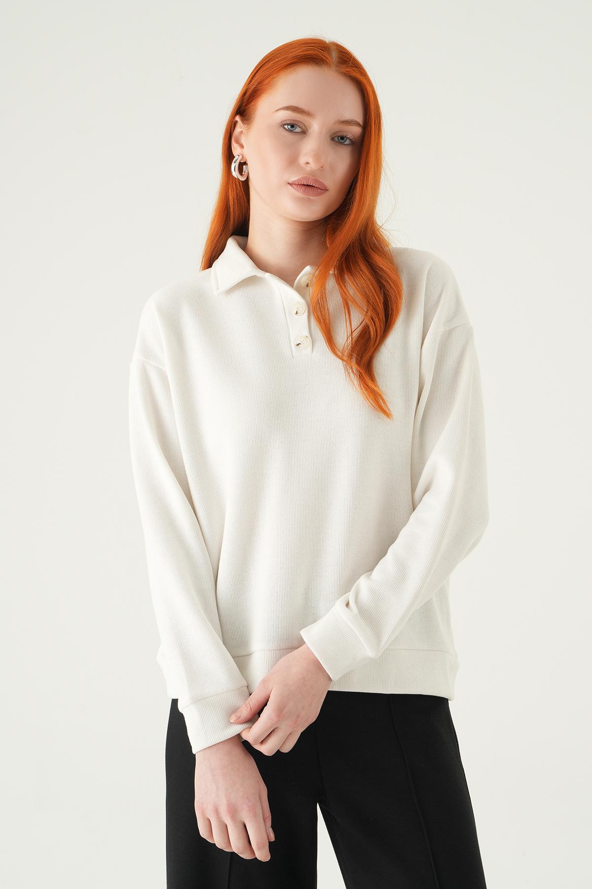 Ekru Gömlek Yaka Kazak 3082A - 2