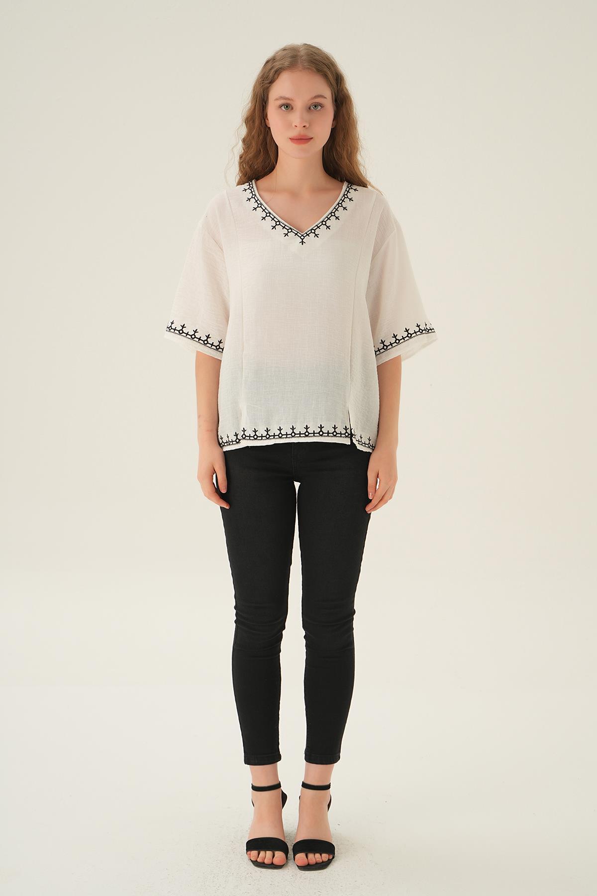 Ekru Nakış Detay Bluz 3089 - 6
