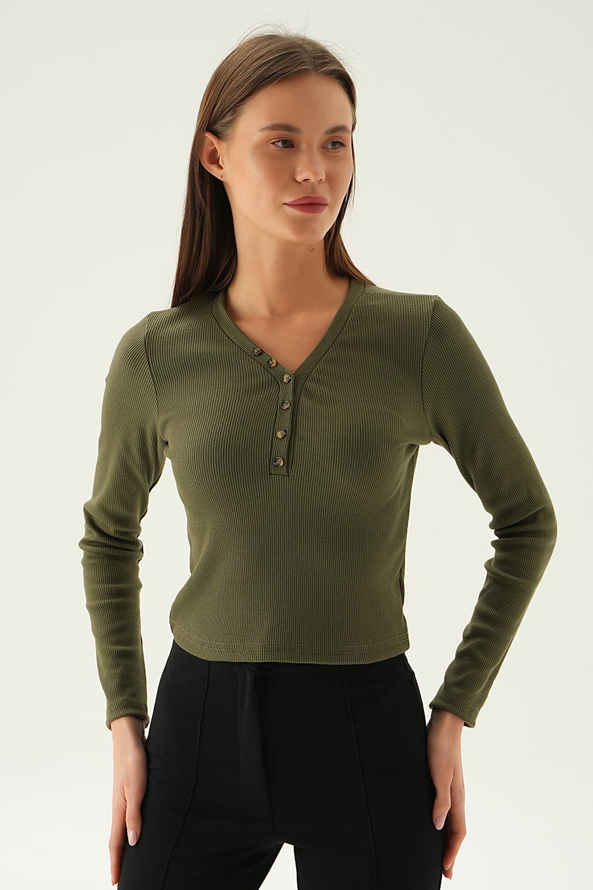 Haki Düğme Detay Bluz 3093 - 3