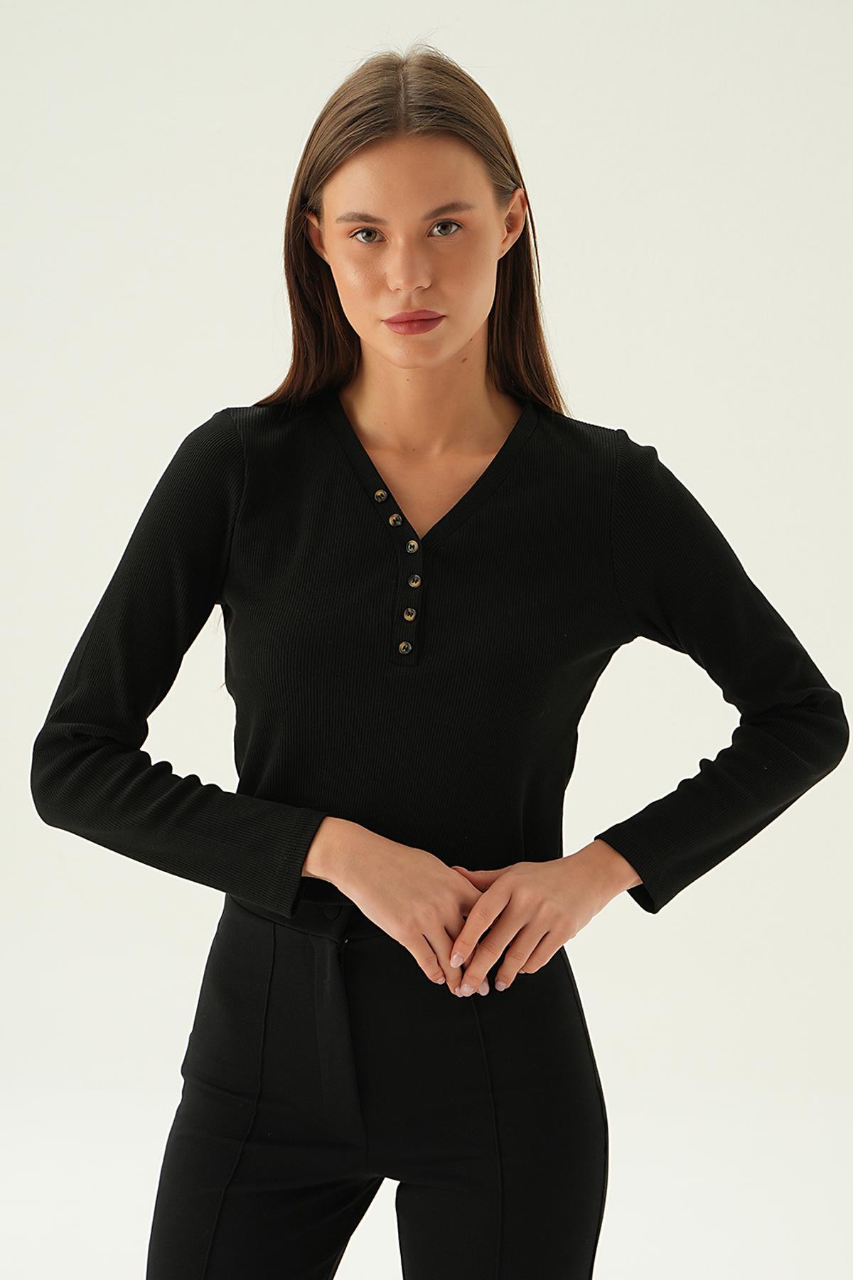 3093 Düğme Detay Bluz Siyah - 3
