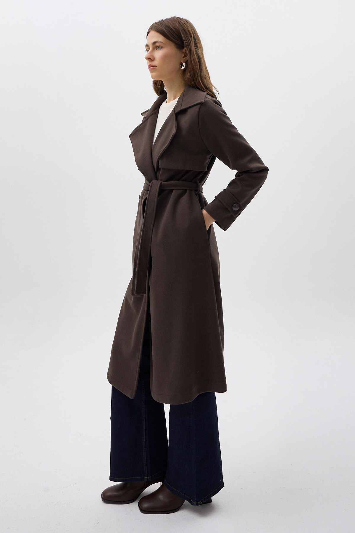 Acı Kahve Kuşaklı Yaka Detaylı Uzun Kadın Trenç Kaban 3095A - RAYS