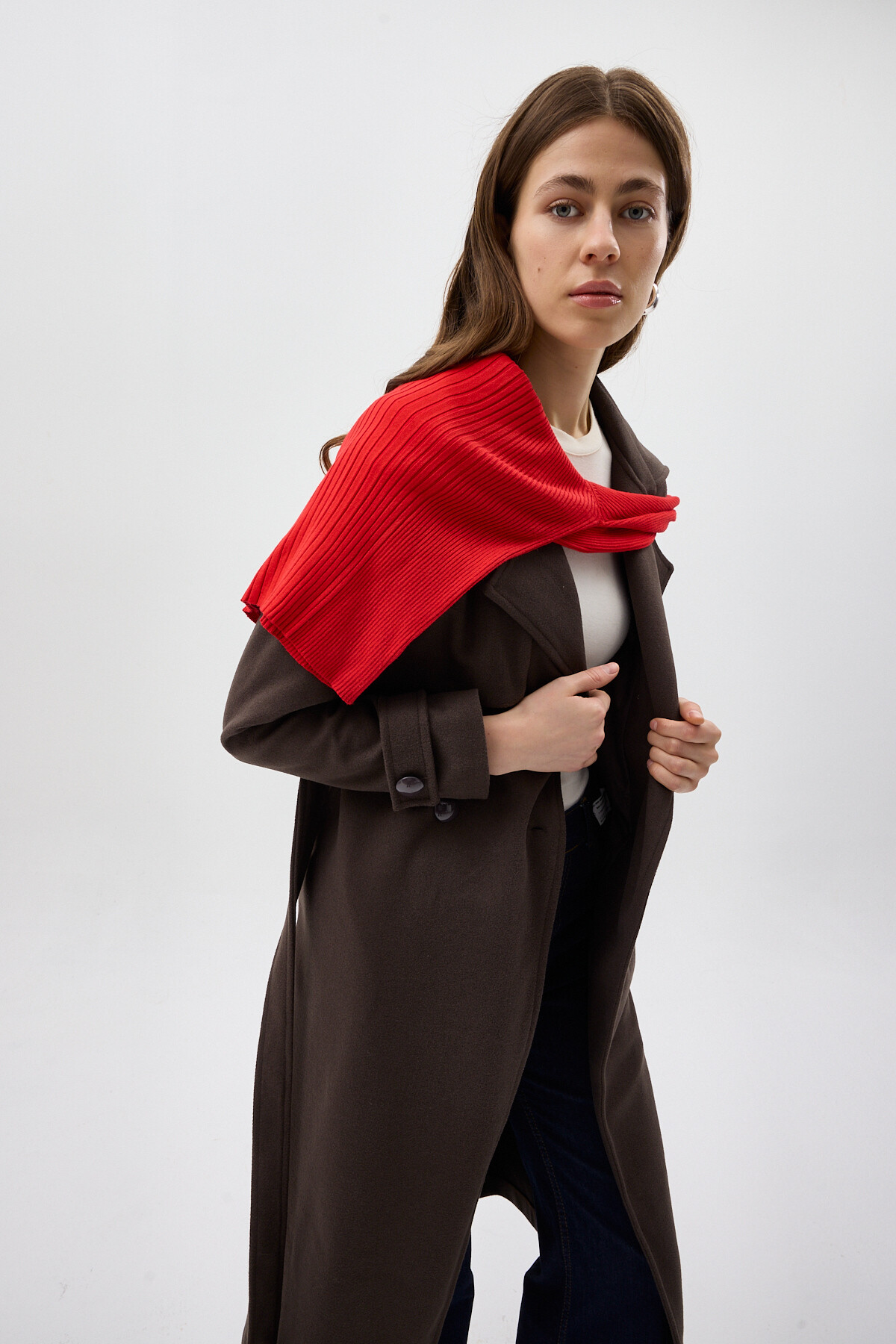 Acı Kahve Kuşaklı Yaka Detaylı Uzun Kadın Trenç Kaban 3095A - 6