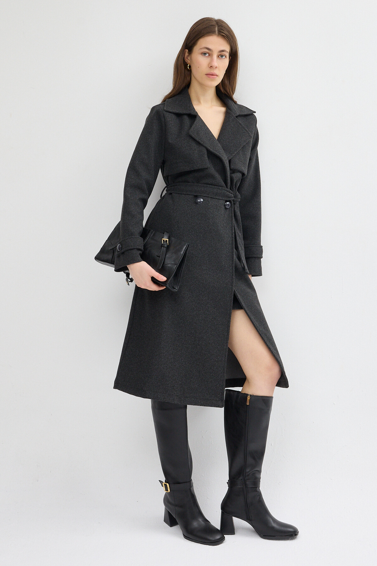 Antrasit Kuşaklı Yaka Detaylı Uzun Kadın Trenç Kaban 3095A 