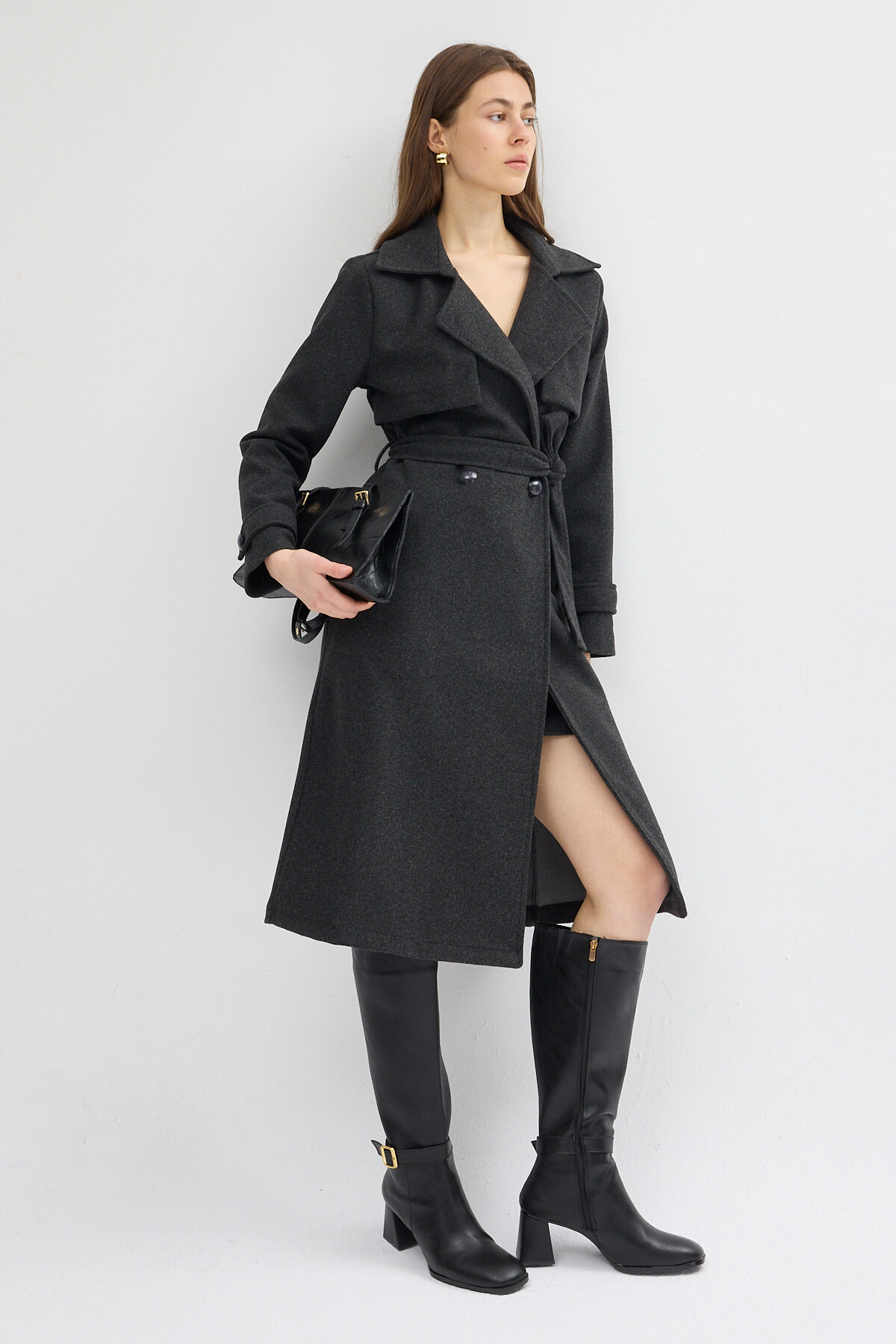 Antrasit Kuşaklı Yaka Detaylı Uzun Kadın Trenç Kaban 3095A - 8
