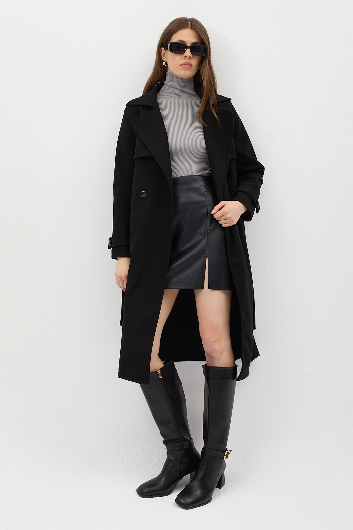 Siyah Kuşaklı Yaka Detaylı Uzun Kadın Trenç Kaban 3095A 