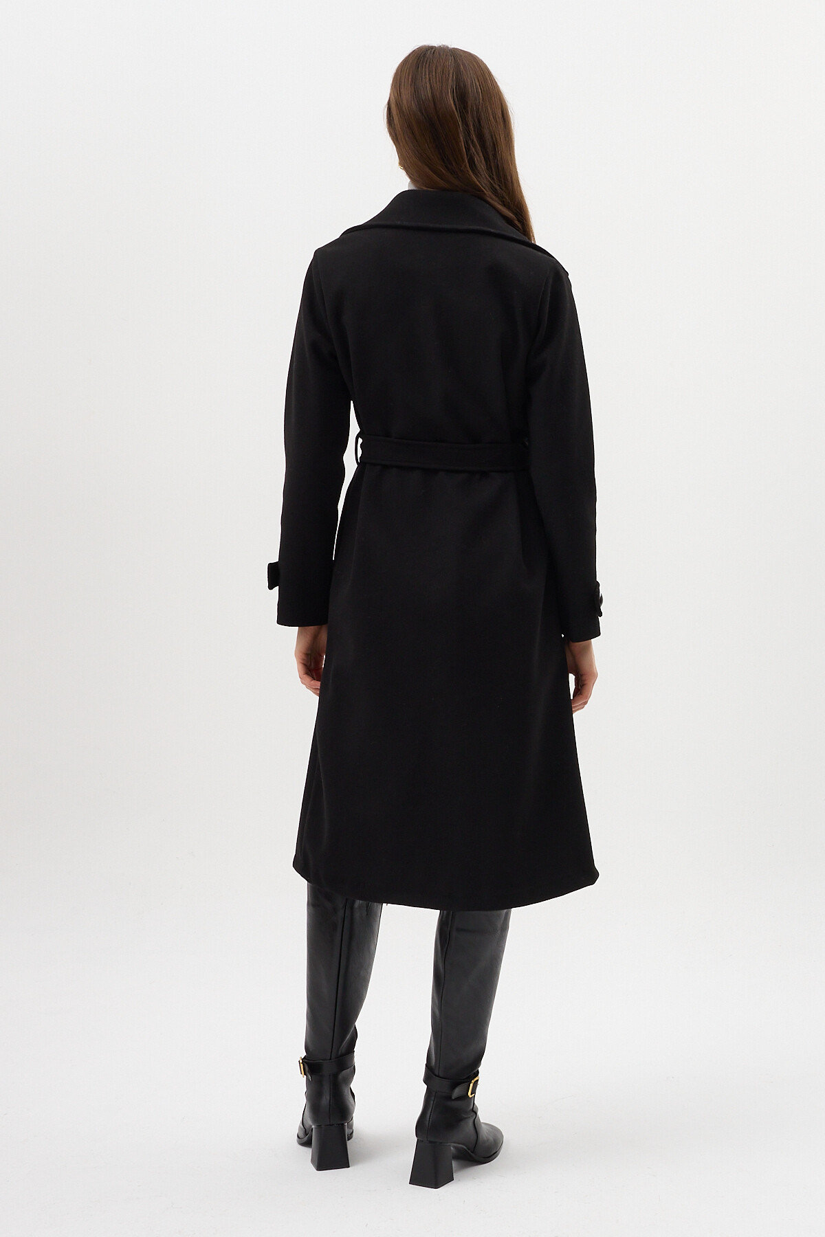 Siyah Kuşaklı Yaka Detaylı Uzun Kadın Trenç Kaban 3095A - 5