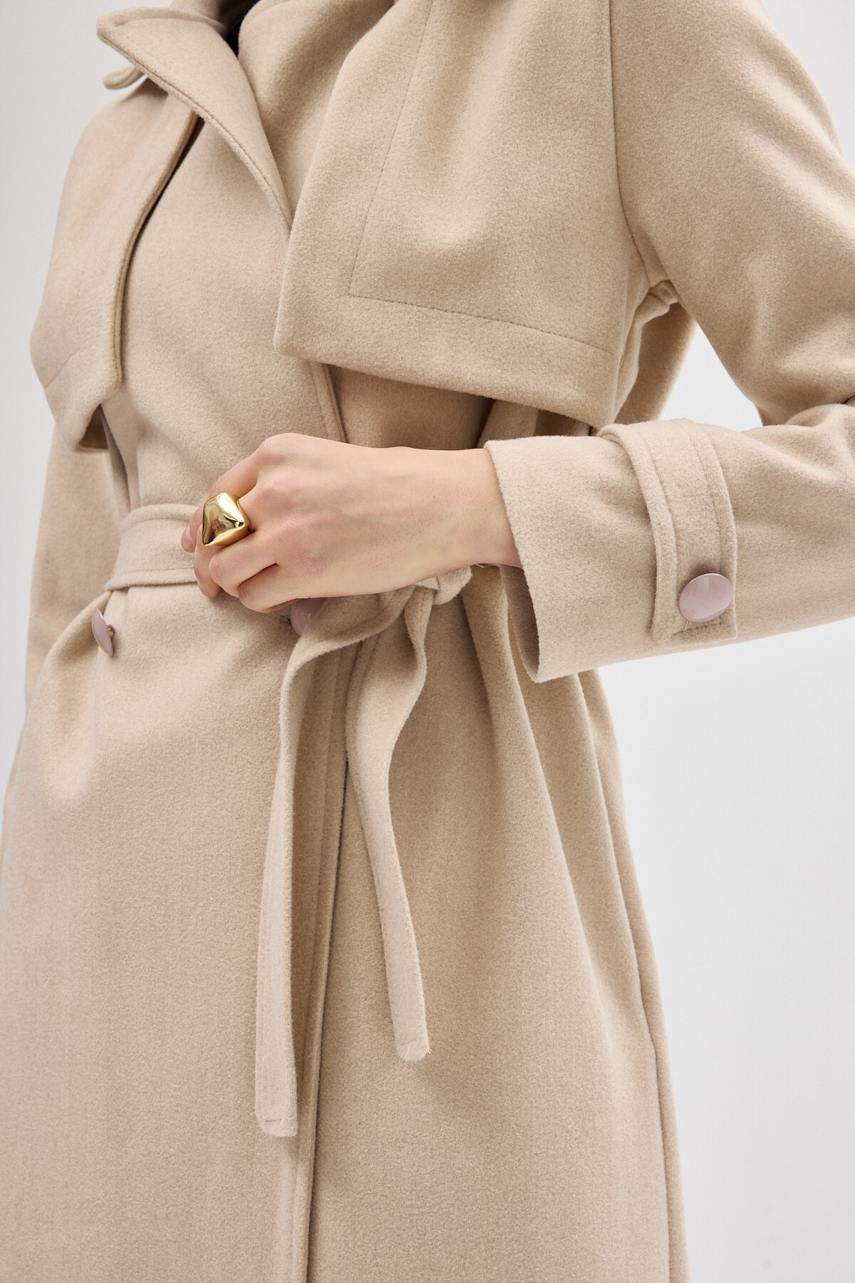 Taş Kuşaklı Yaka Detaylı Uzun Kadın Trenç Kaban 3095A - 4