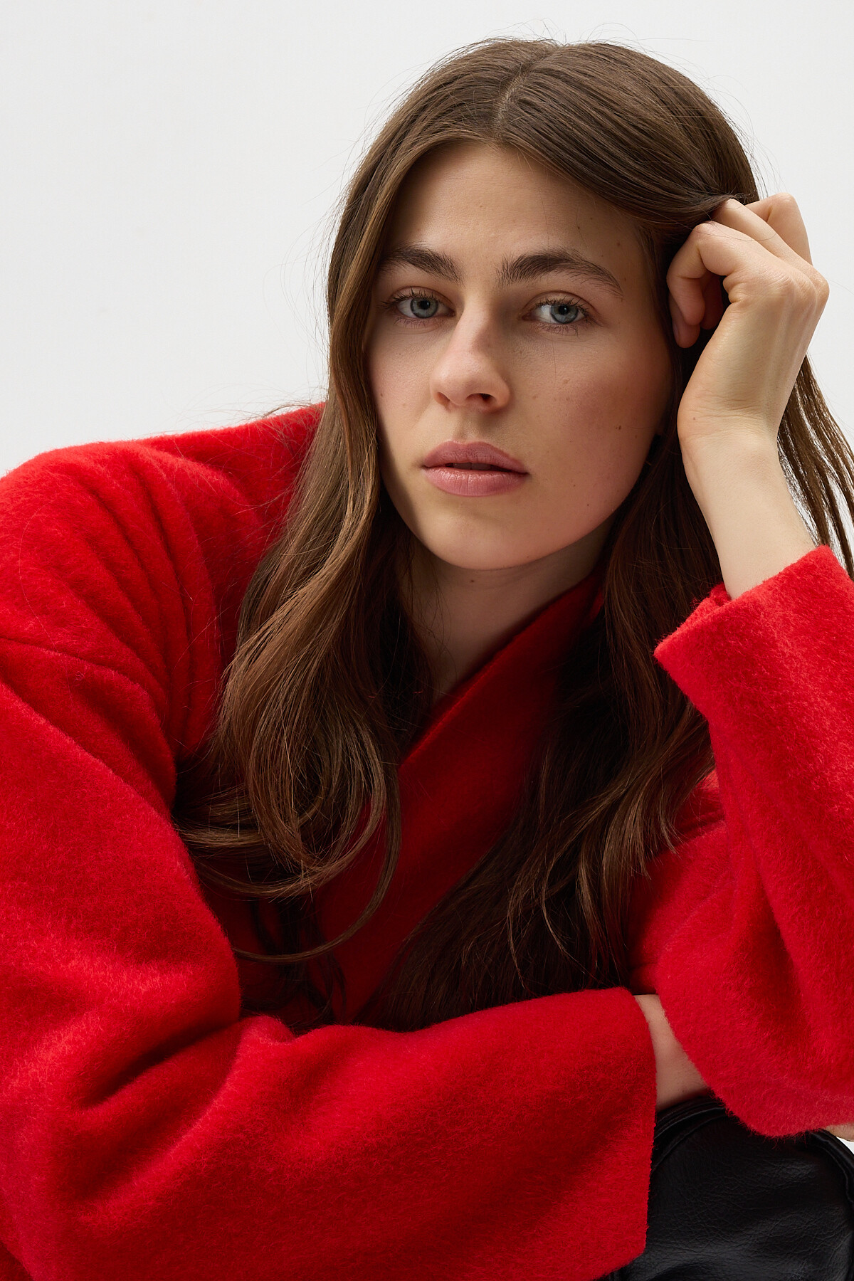 Kırmızı Hâkim Yaka Kemer Detaylı Kısa Kaşe Kadın Ceket 3100A - 8